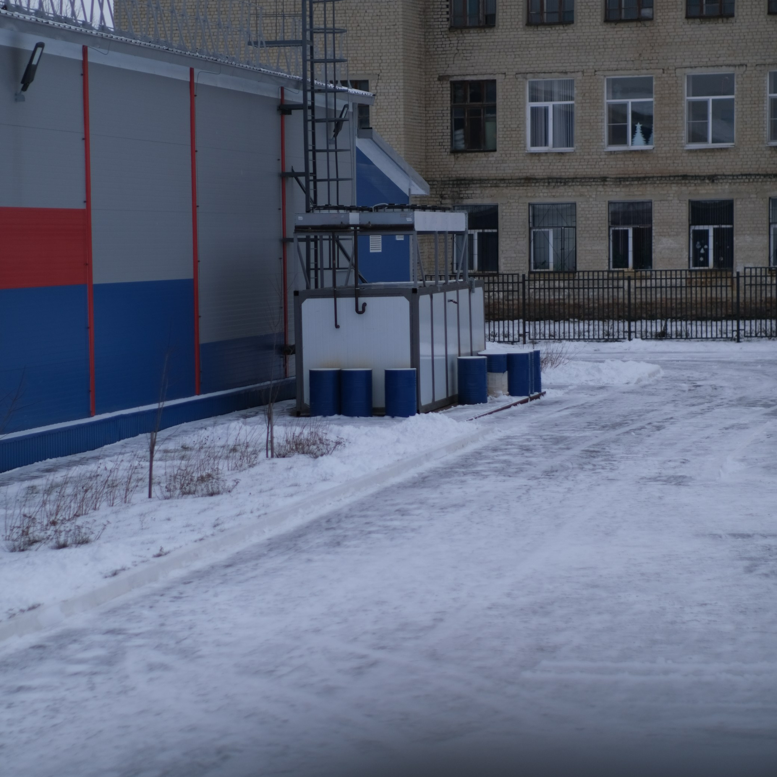 Строительство Ледовой Арены. Ресурс Комлект Сервис
