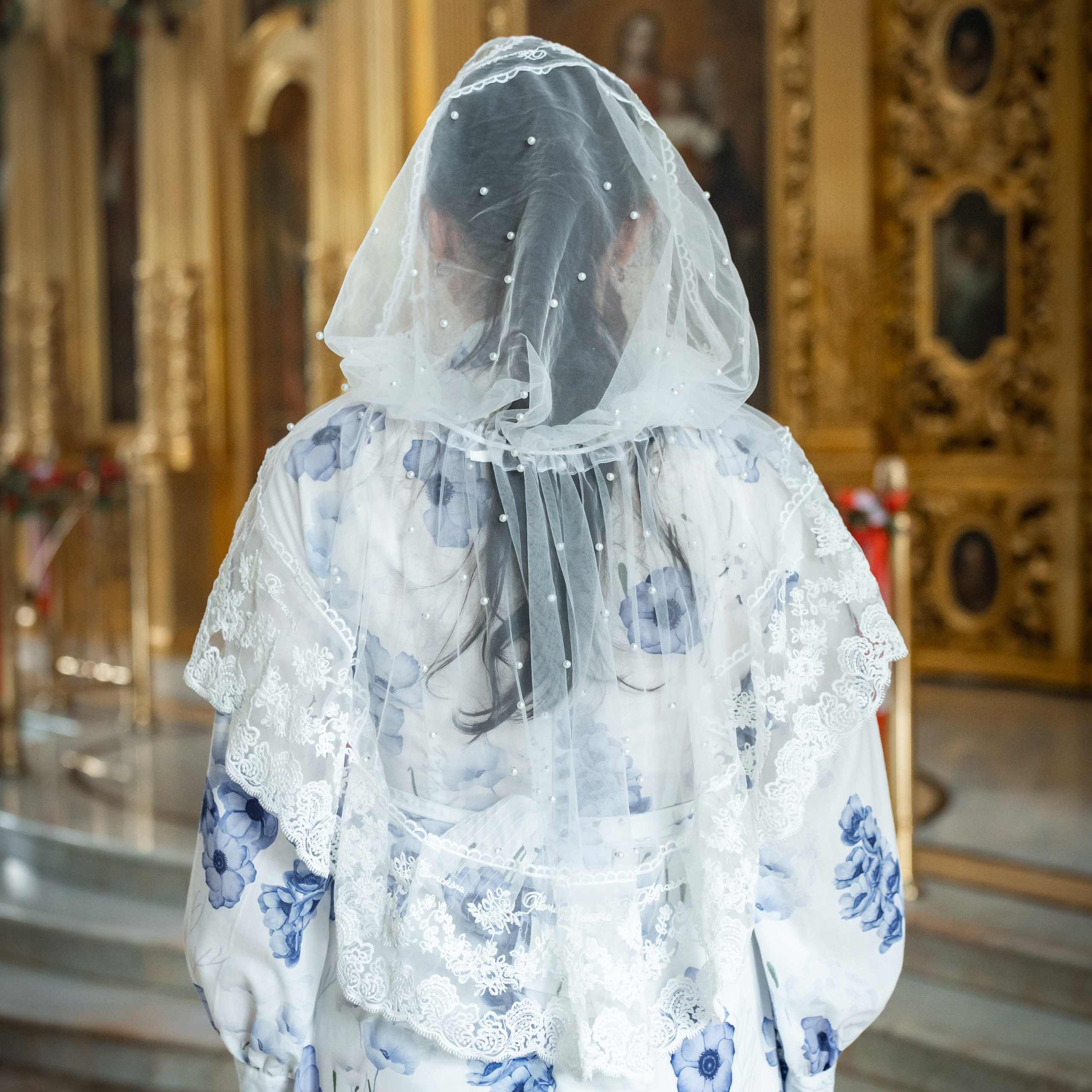 Украшение купели цветами в Туле. Фотограф на Крещение и Венчание в Туле, детский и семейный фотограф