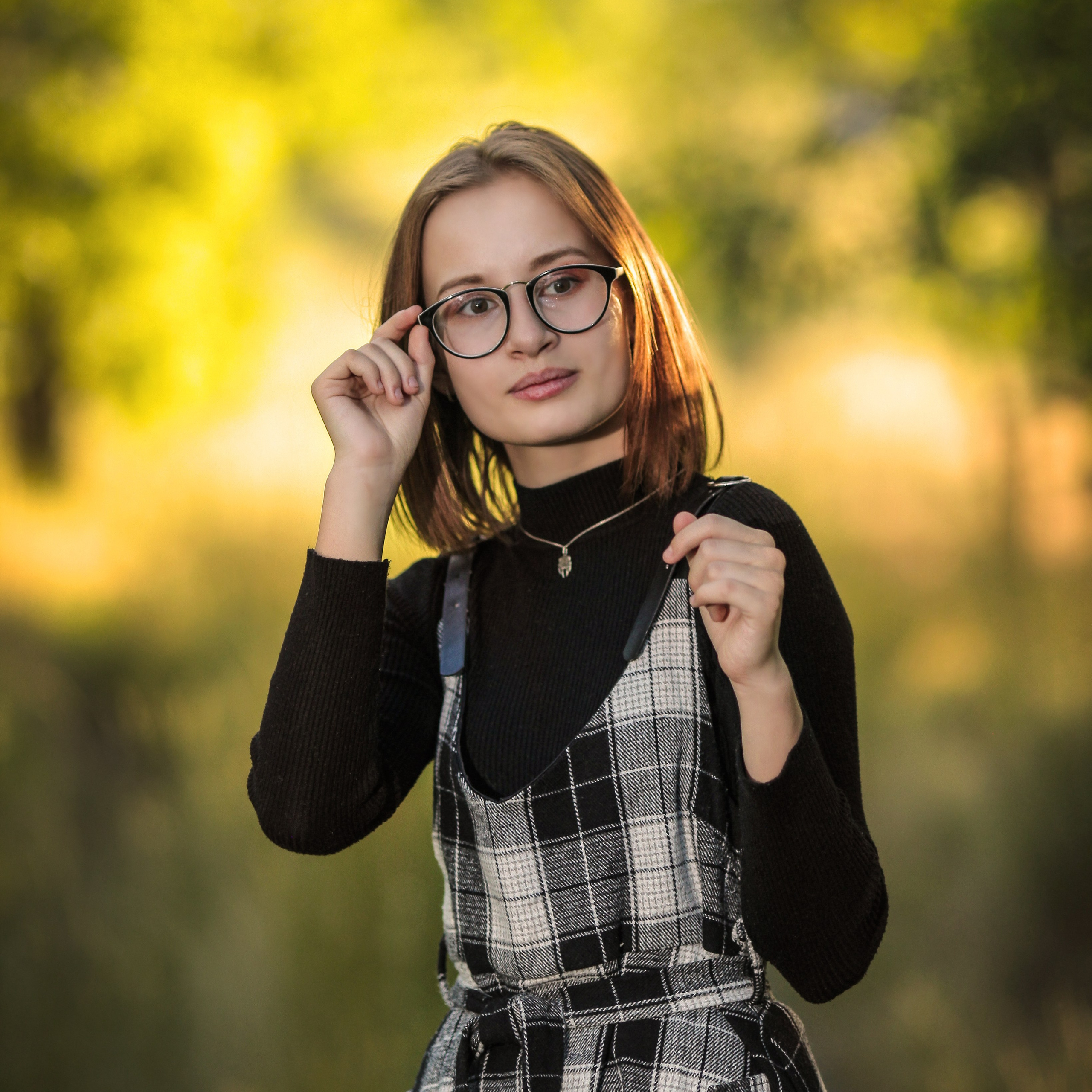 Фотосессия на природе. Модель Ника). Фотограф Матвиенко Сергей. Выпускные альбомы. Свадьбы