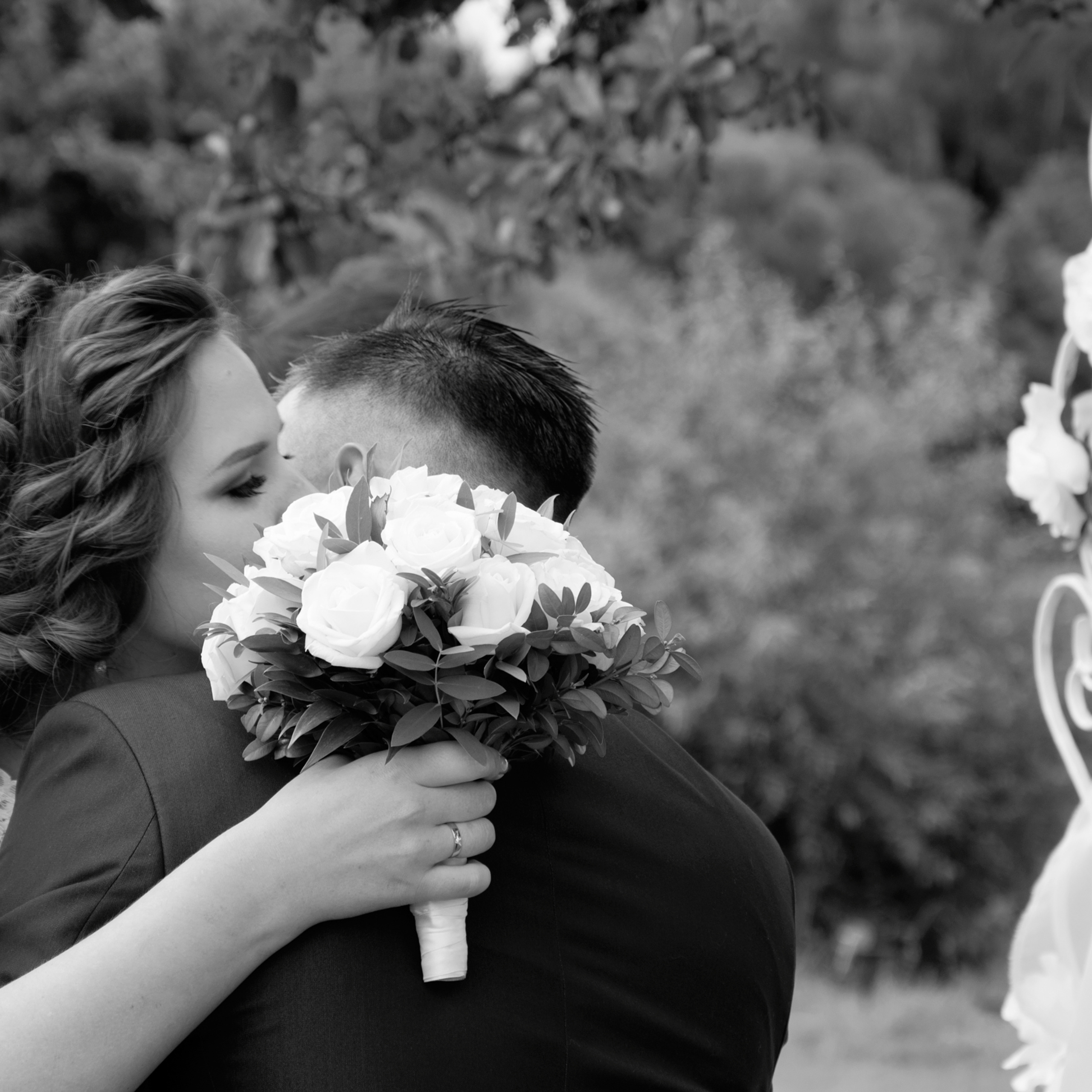 Отзывы о фотографе Денисе Гончарове. Свадебный фотограф в Минске Денис Гончаров