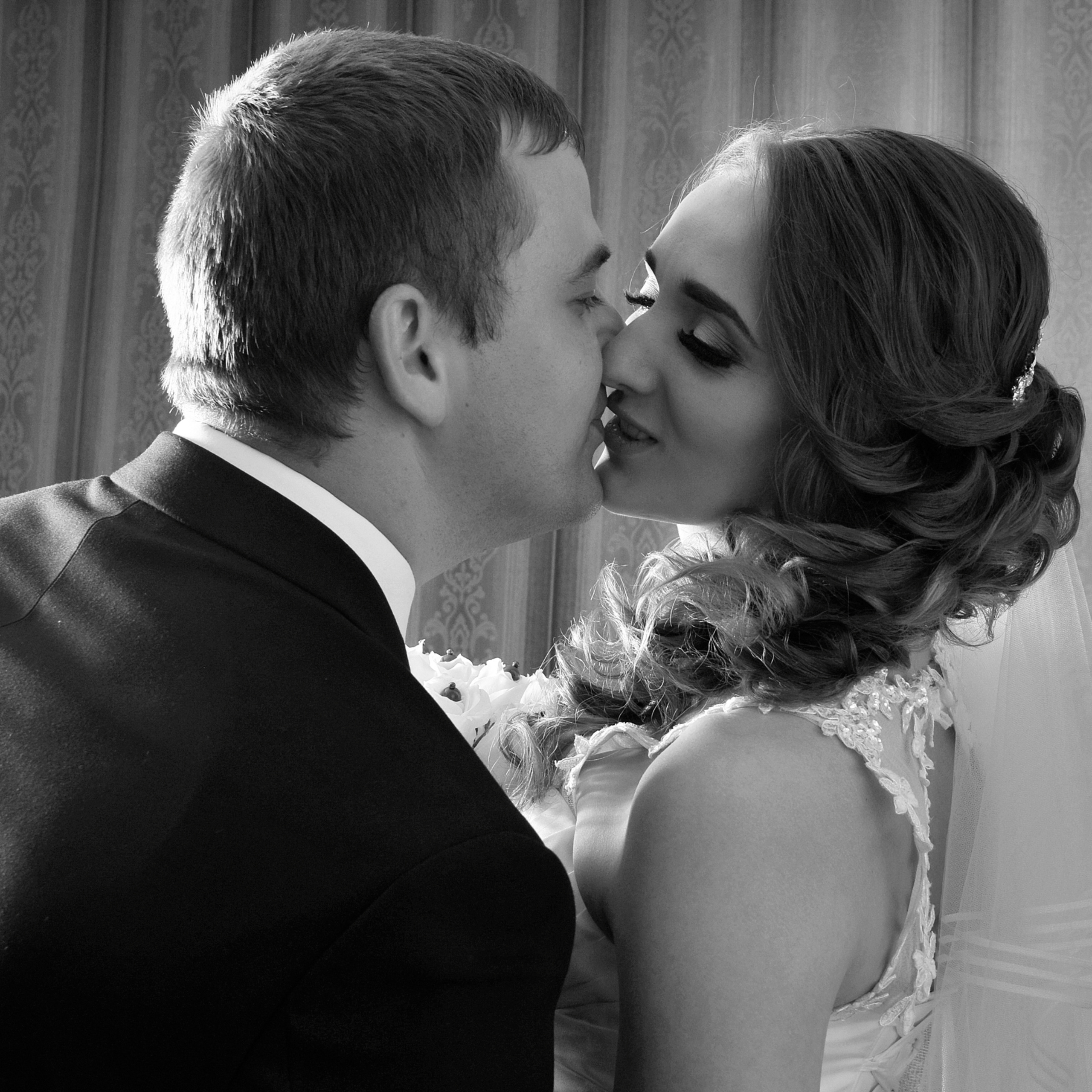 Отзывы о фотографе Денисе Гончарове. Свадебный фотограф в Минске Денис Гончаров