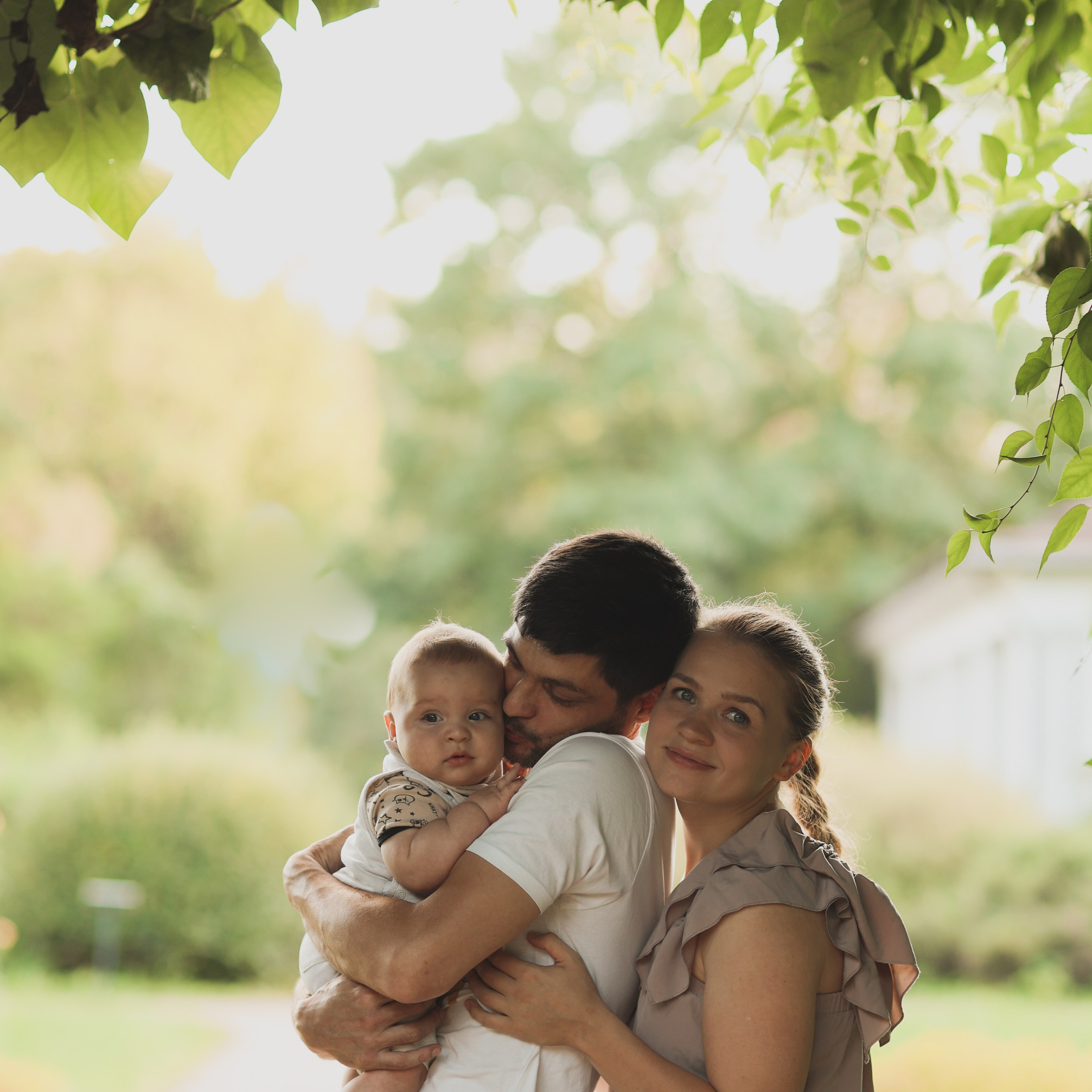 Ростислав с мамой и папой