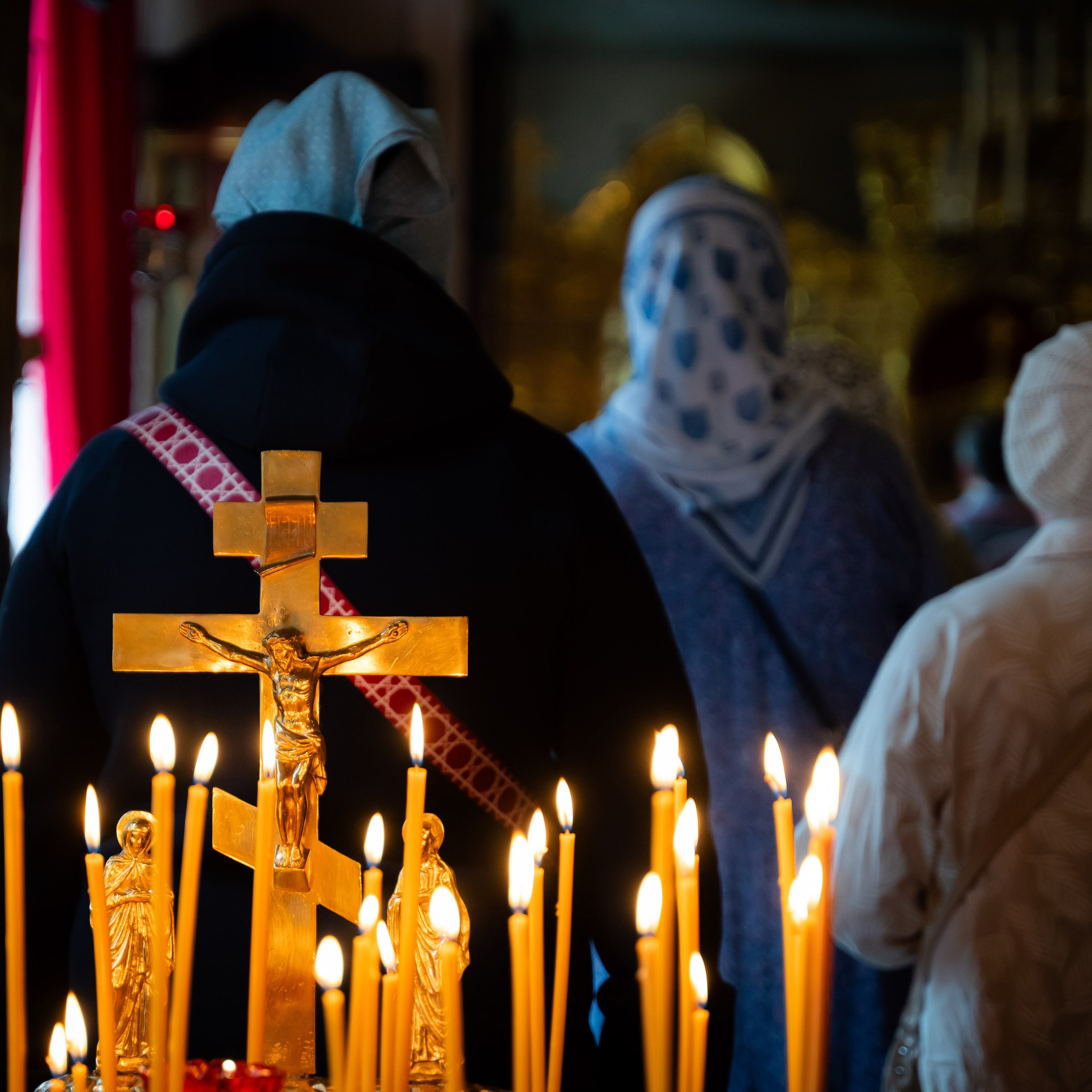 Антон и Татьяна Денисенко — В храме