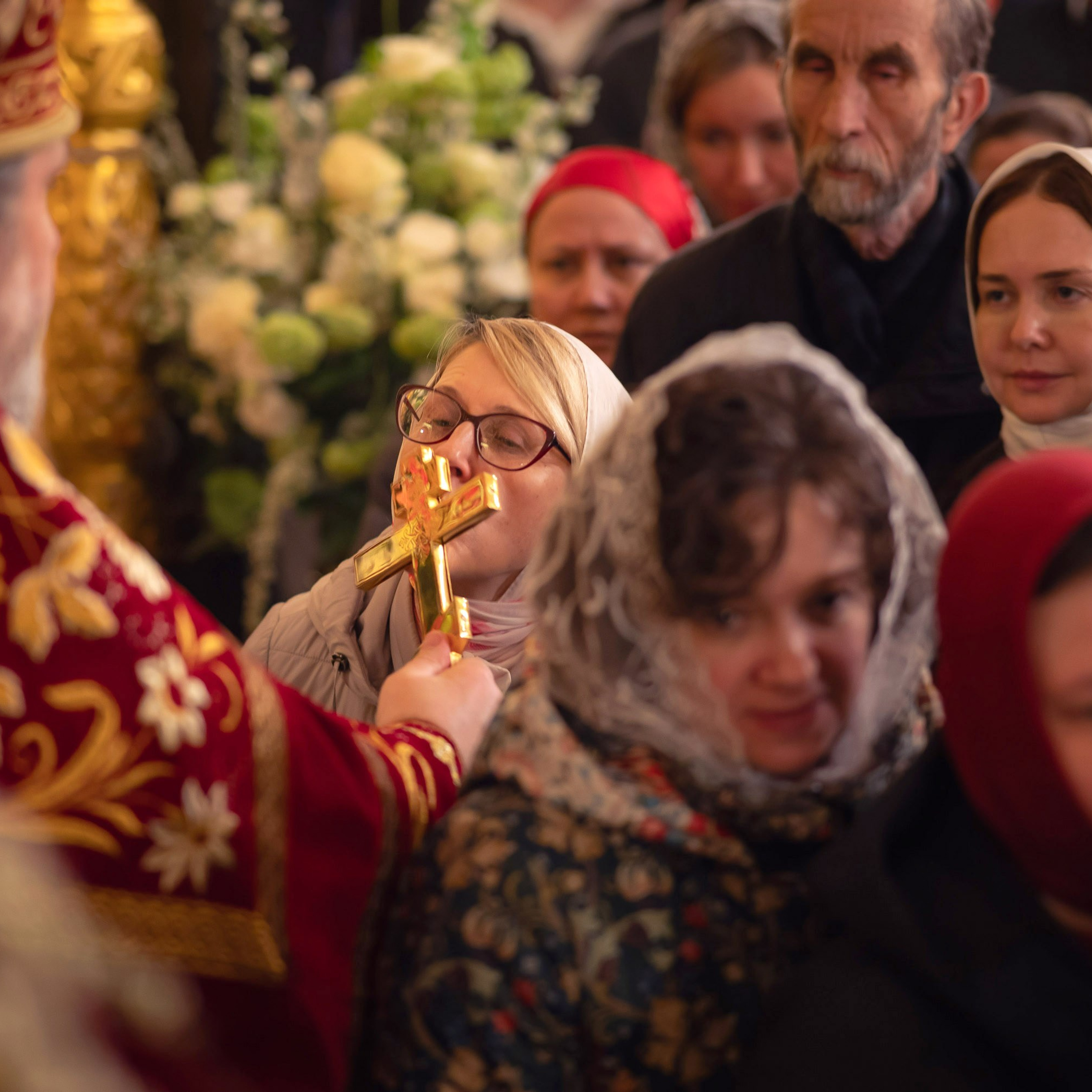 Антон и Татьяна Денисенко — В храме