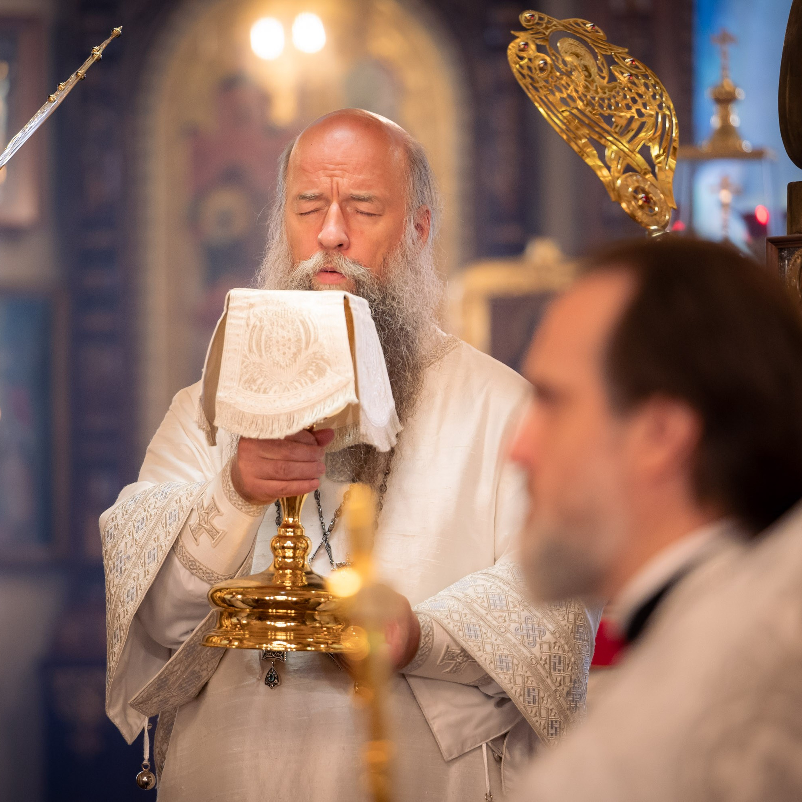 Антон и Татьяна Денисенко — В храме