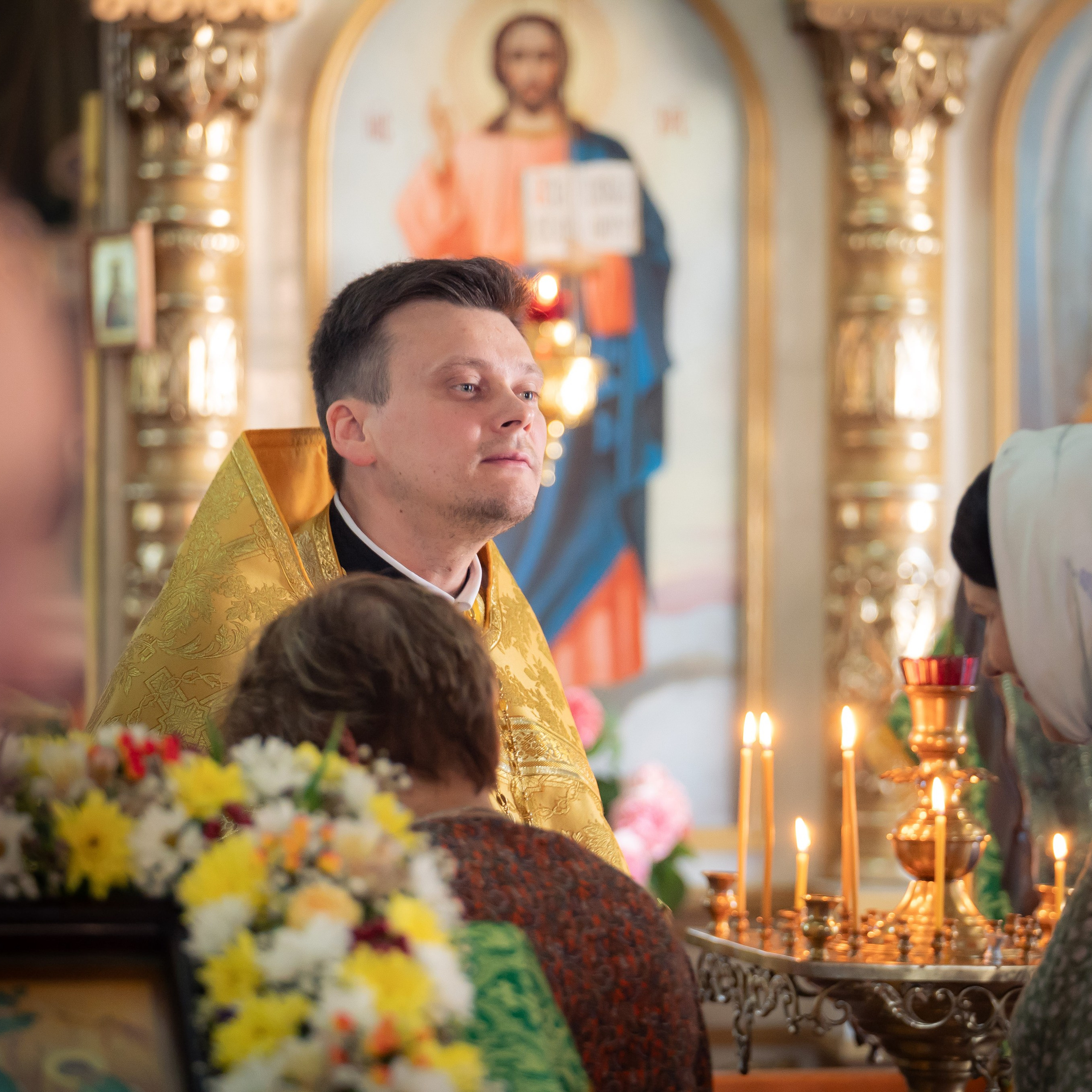 Антон и Татьяна Денисенко — В храме