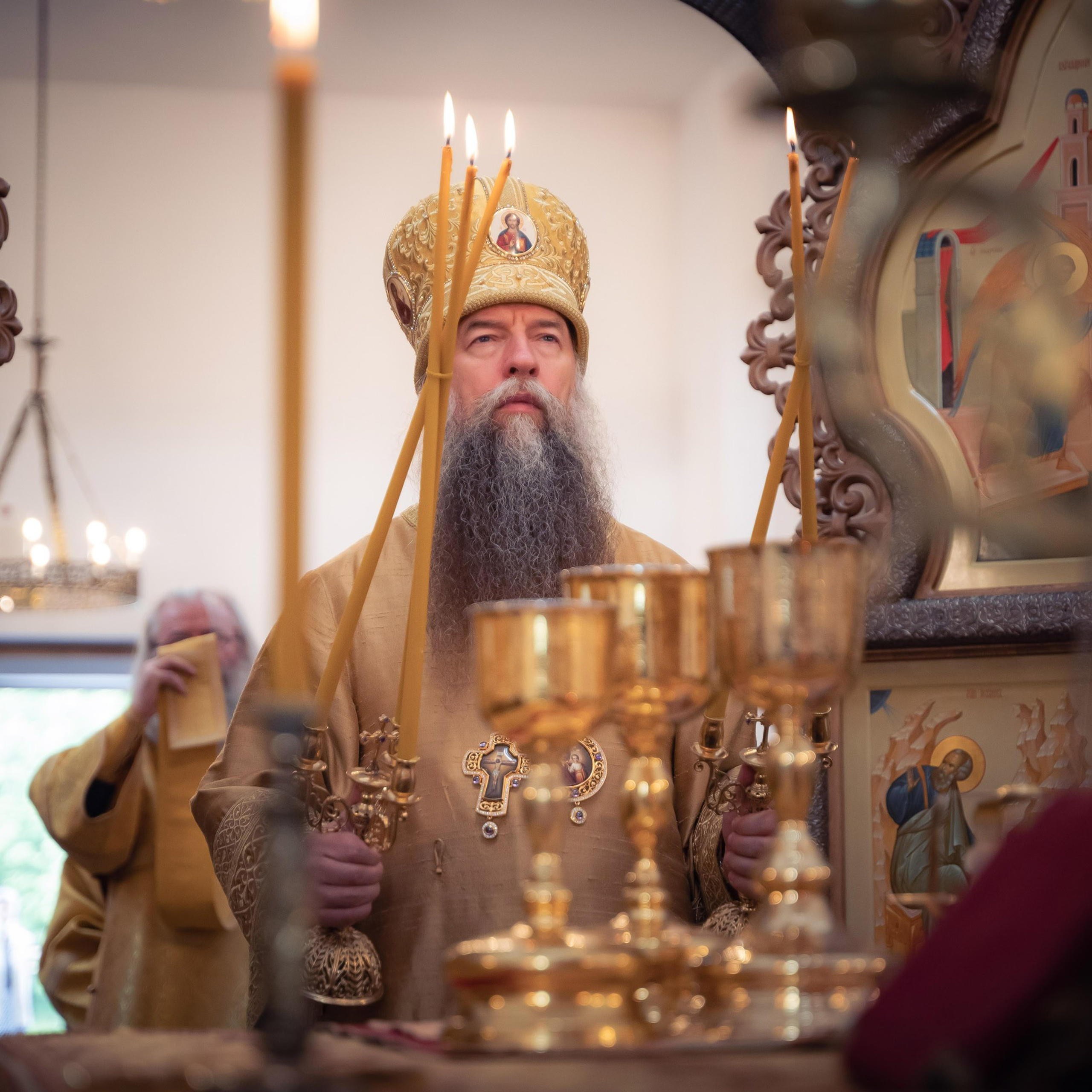 Антон и Татьяна Денисенко — В храме