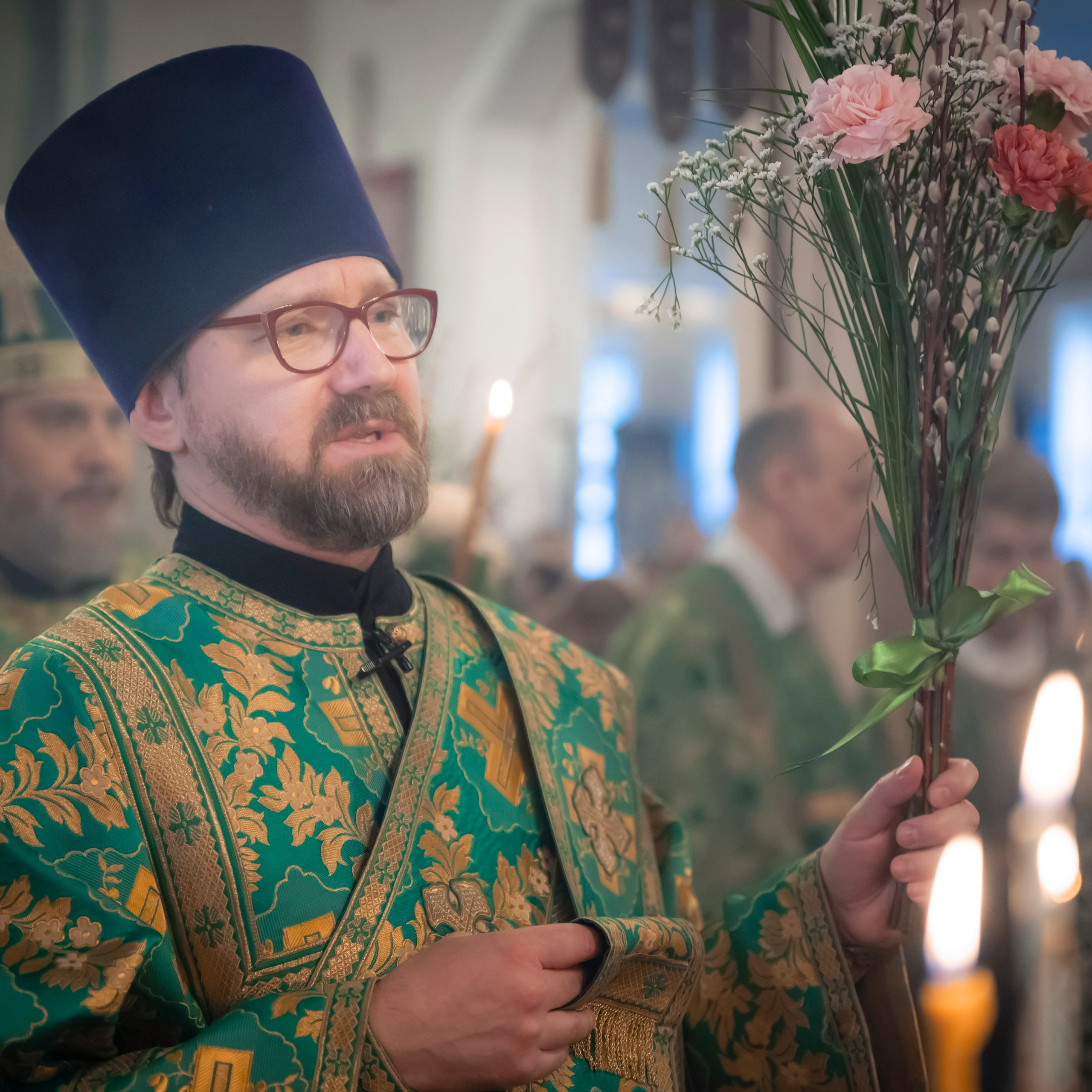 Антон и Татьяна Денисенко — В храме