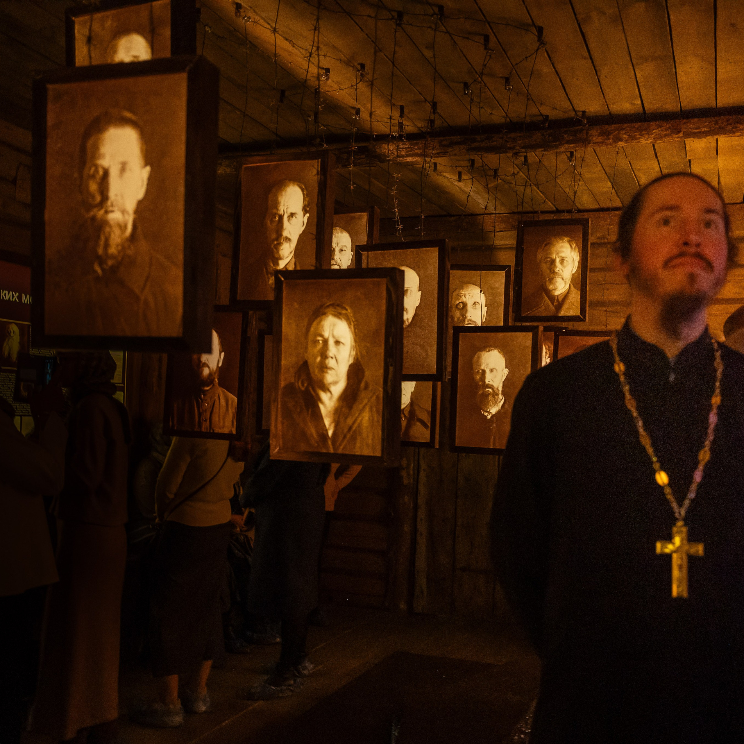 Антон и Татьяна Денисенко — В храме