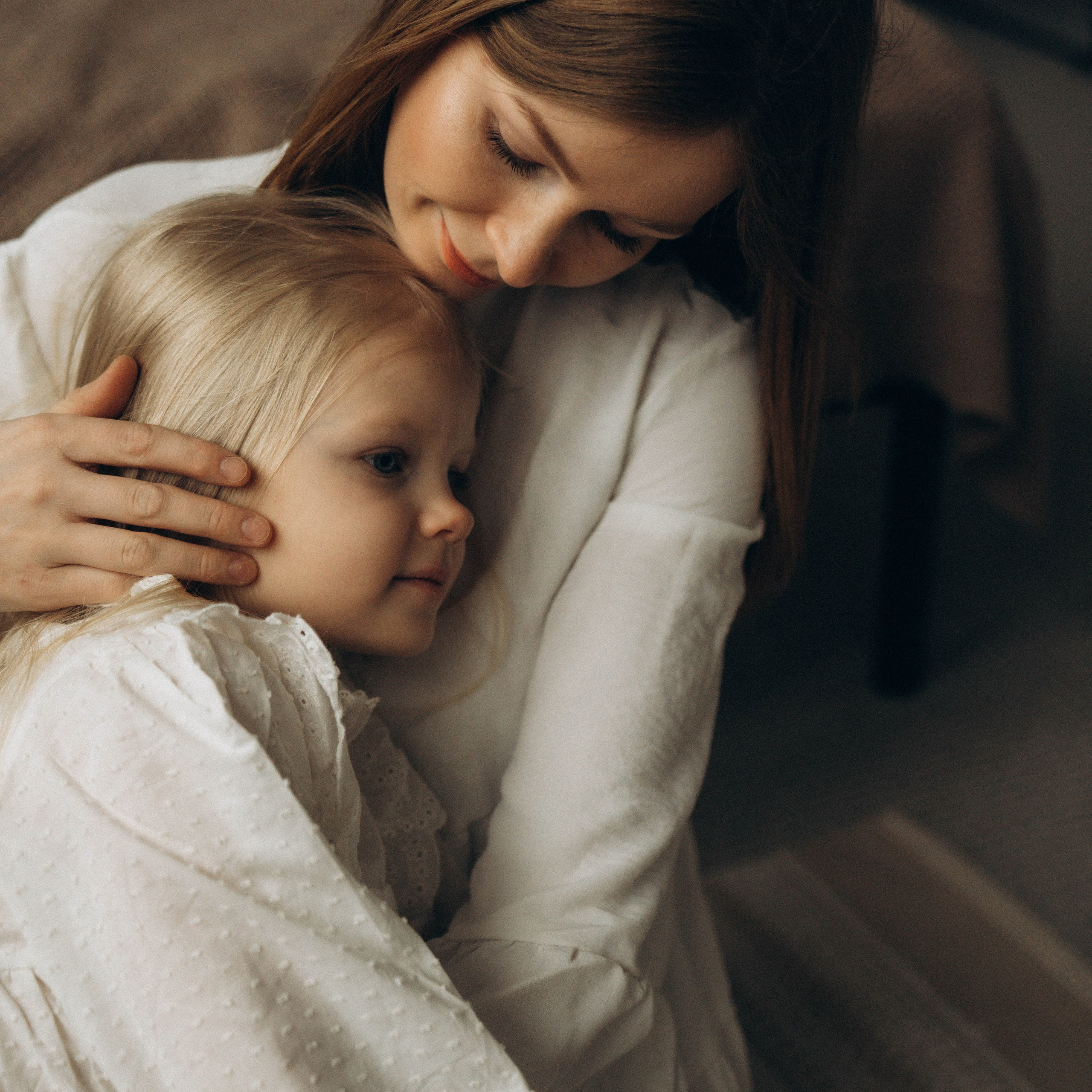 «Обнимай меня крепко». Мама и&nbsp;дочка