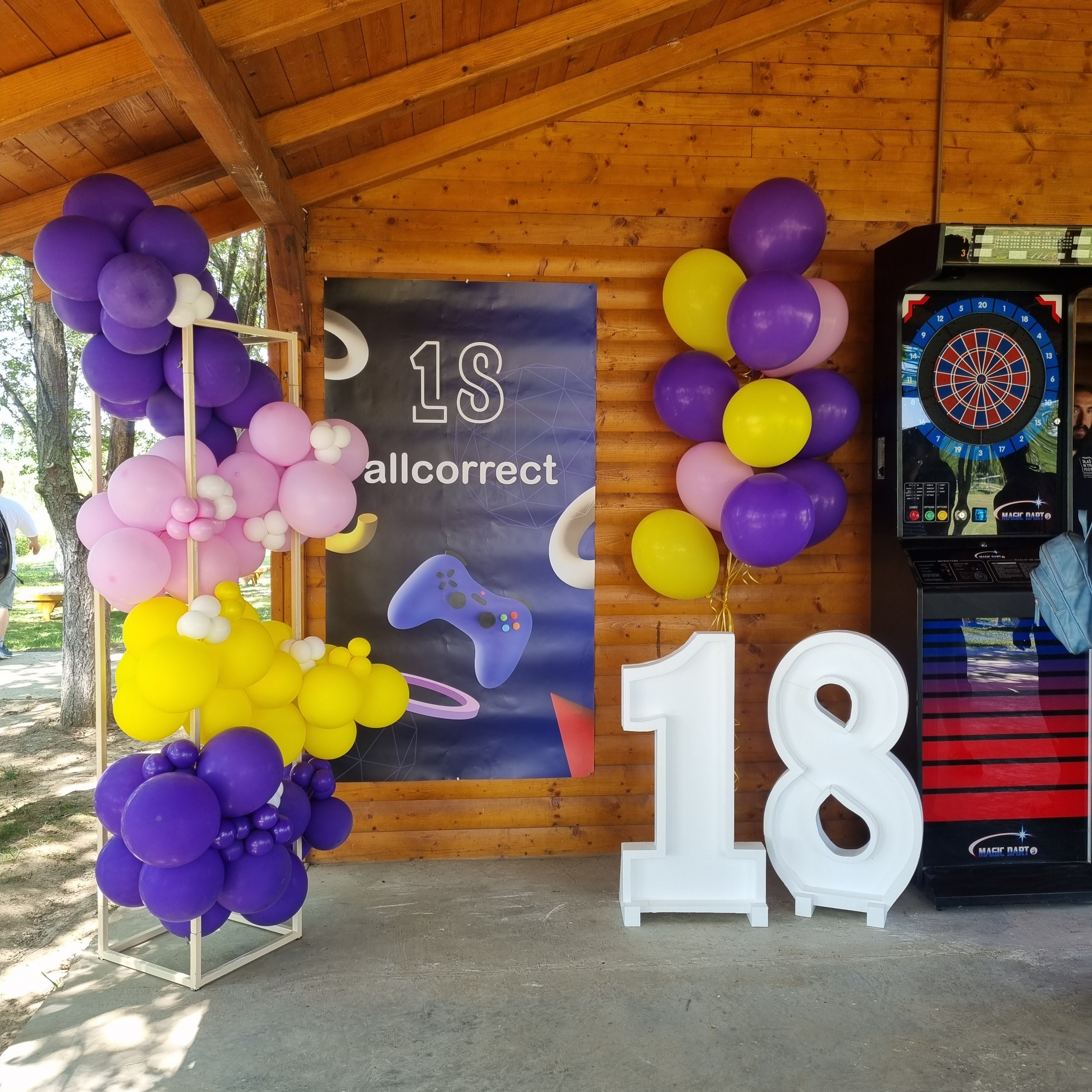 Dekoracija od balona balloons decorations. Шары с гелием, фотозоны Нови Сад Белград. Balone i dekoracije od balona Novi Sad Beograd