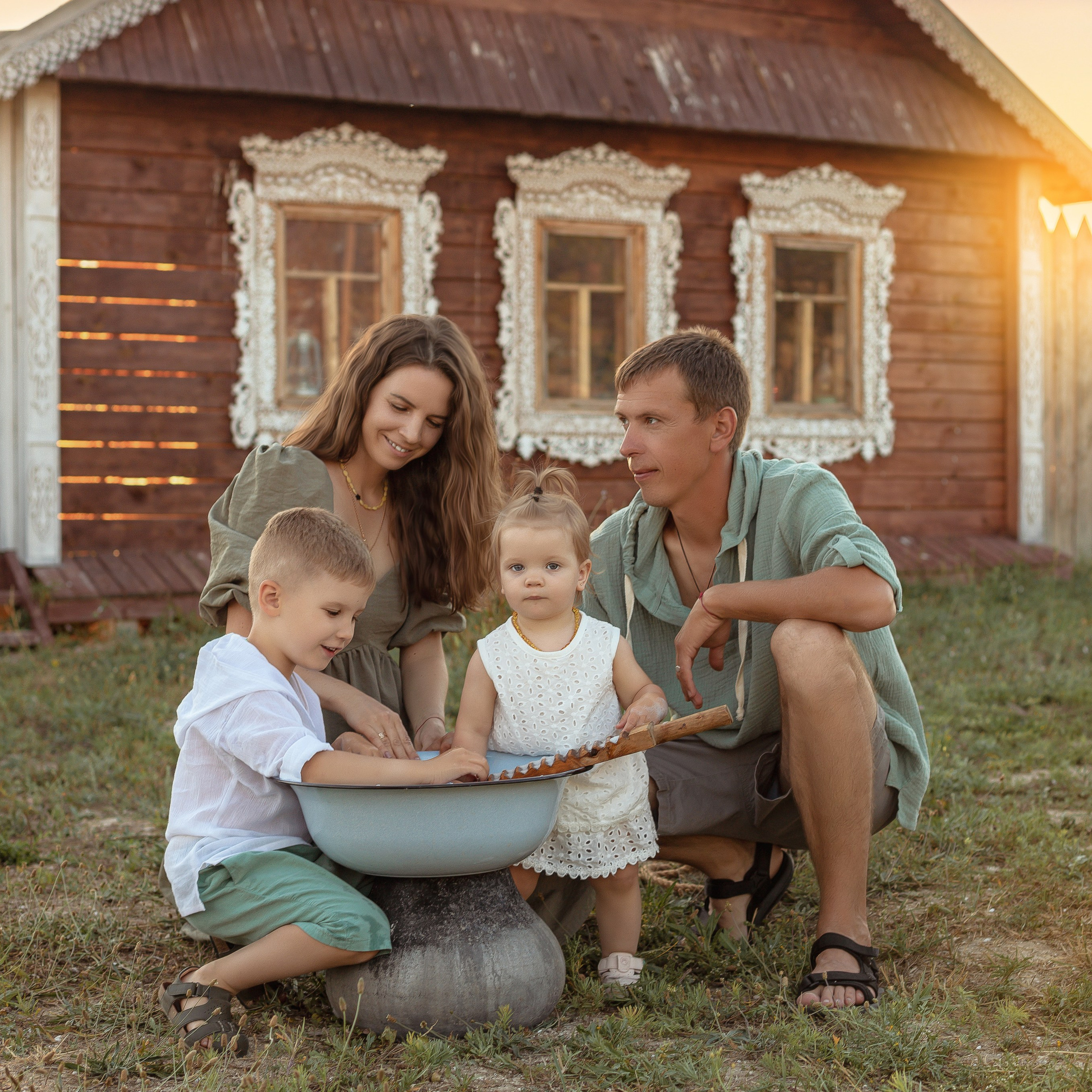 Семья Лагутиных