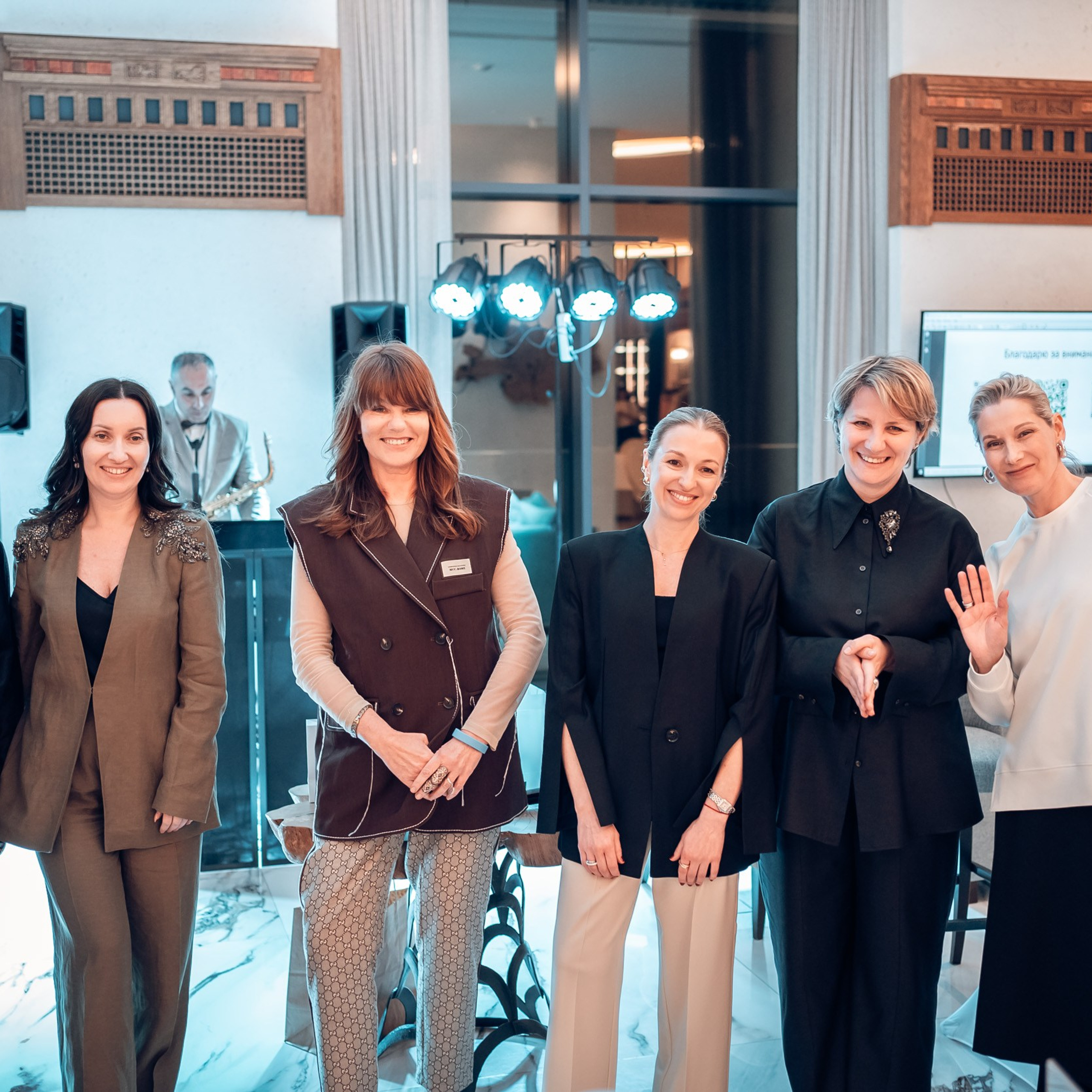 Расцветай.Дыши.Люби в Luciano Форос