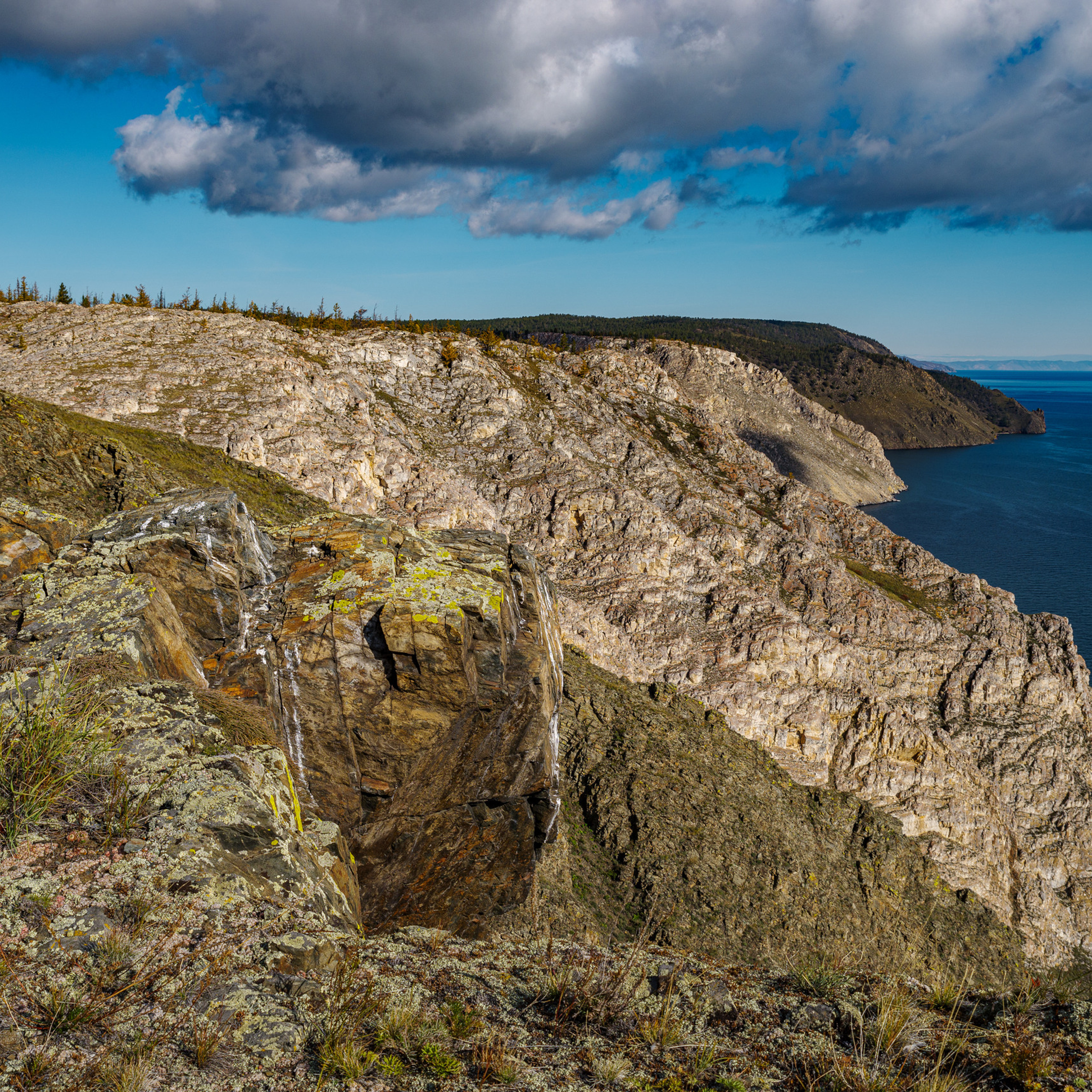 Октябарь Байкал