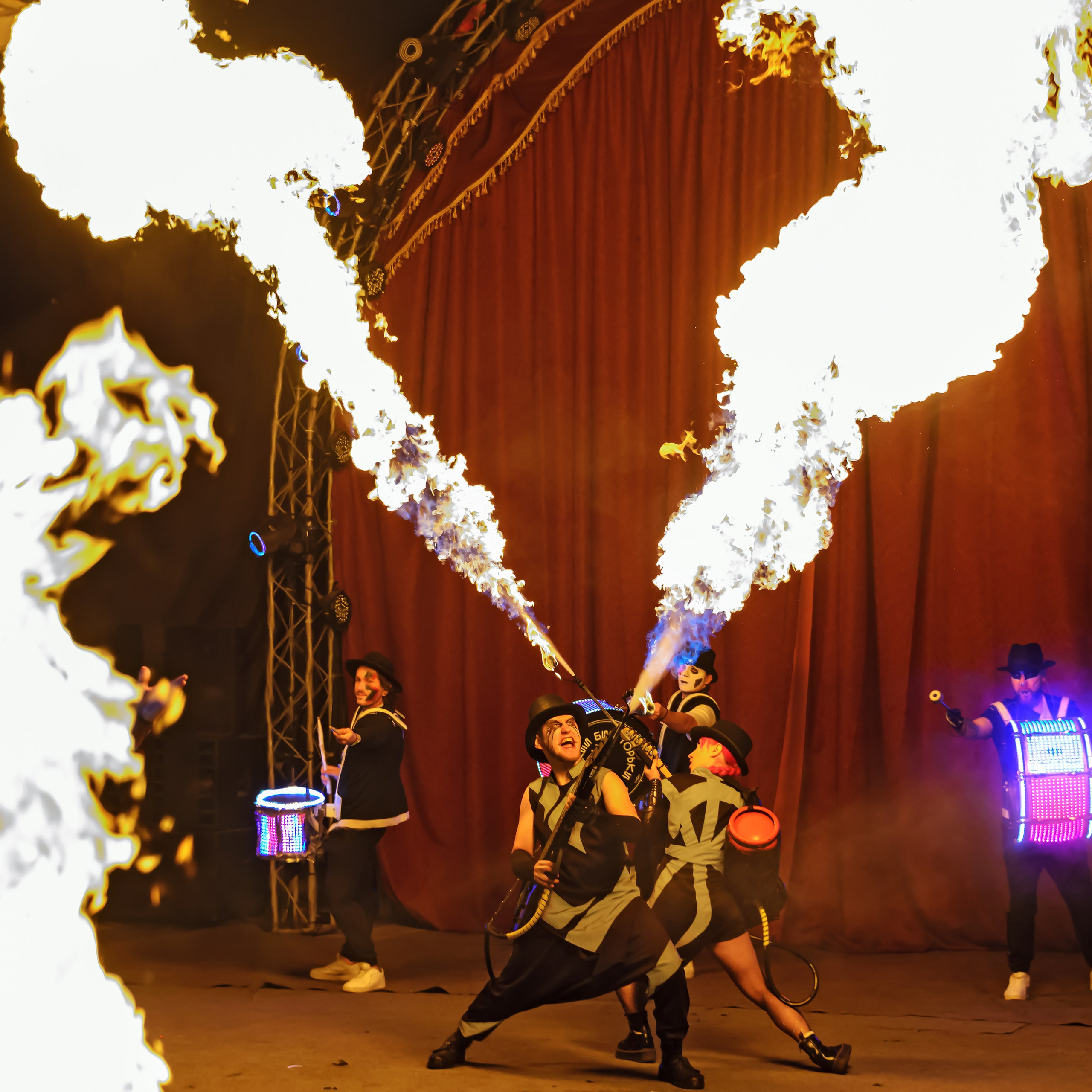 Шоу Демидовых. Цирковой фотограф Андрей Пухов (Jazz)