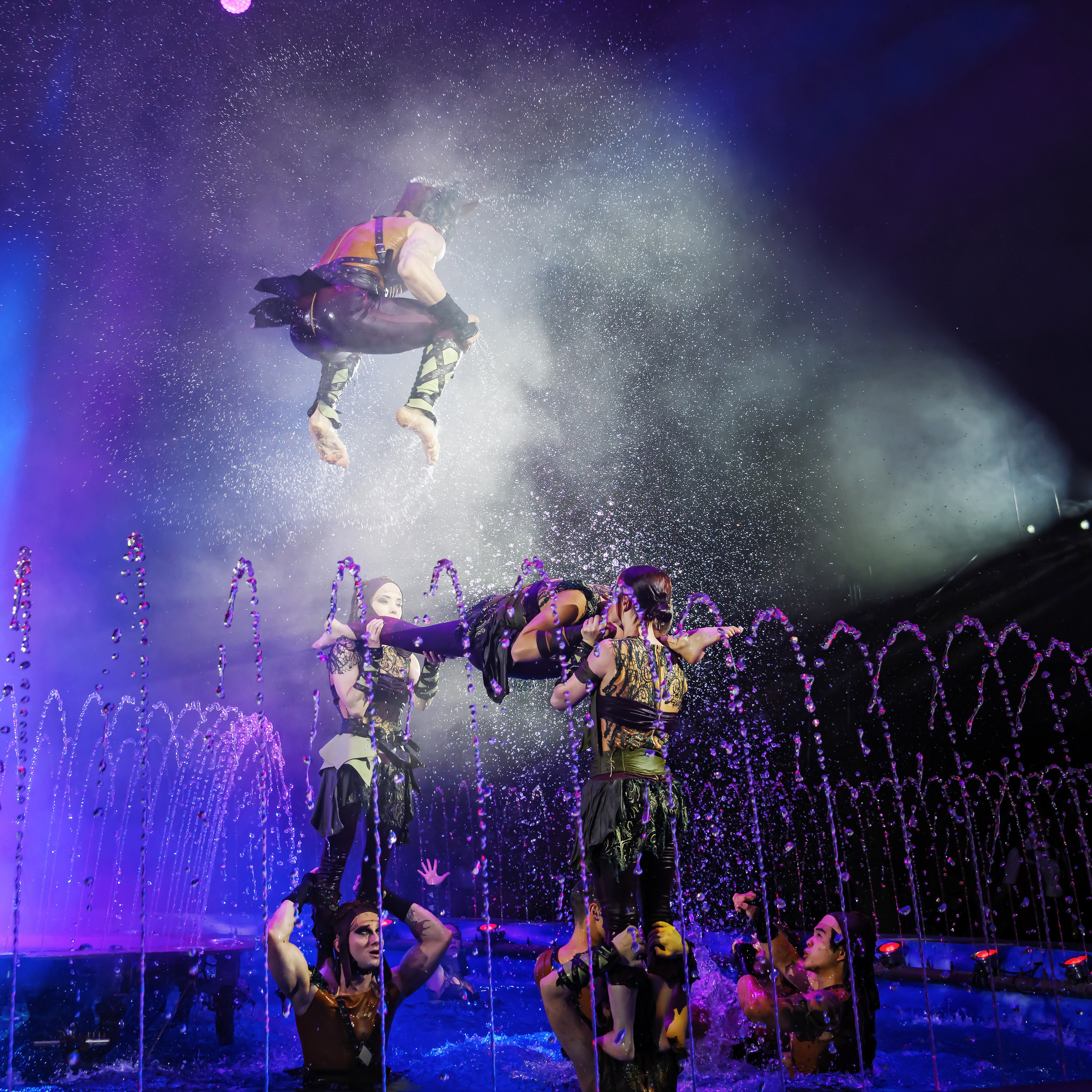 🎪 «Цирк на воде💦 🏰Царство фонтанов**»✨🌊🎭. Фотограф Андрей Пухов (Jazz)