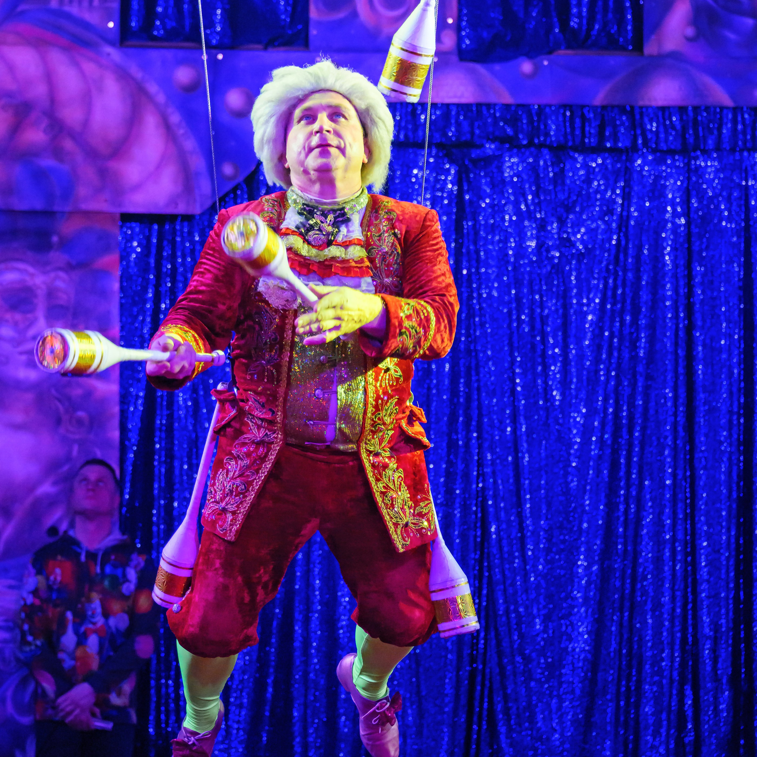 Международный цирк"HAPPY CIRCUS». Фотограф Андрей Пухов (Jazz)