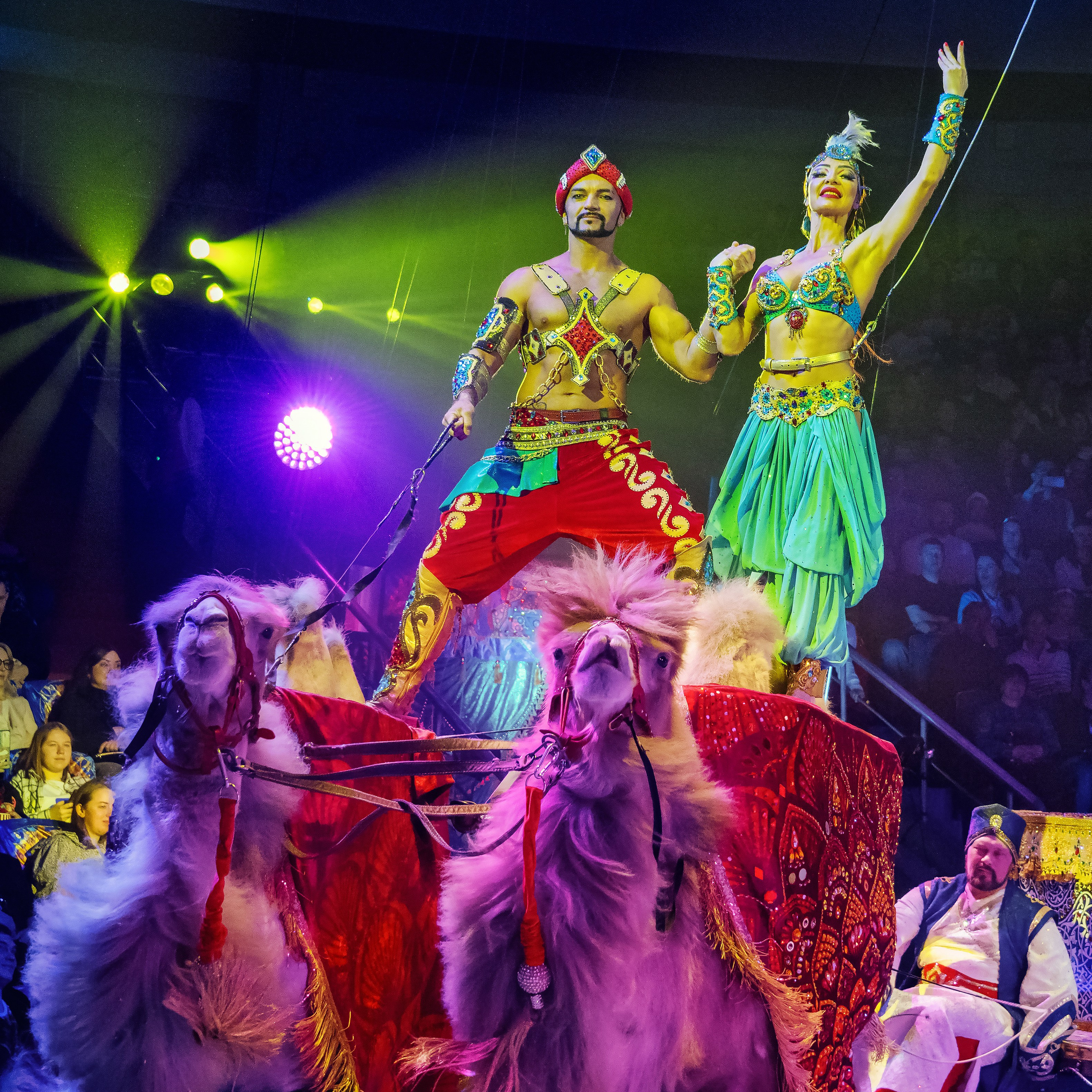 Песчаная сказка Гии Эрадзе — волшебное шоу 🎪, которое должен увидеть каждый, кто ценит красоту🌹, талант 🎭 и умение мечтать 💫. Цирковой фотограф Андрей Пухов (Jazz)