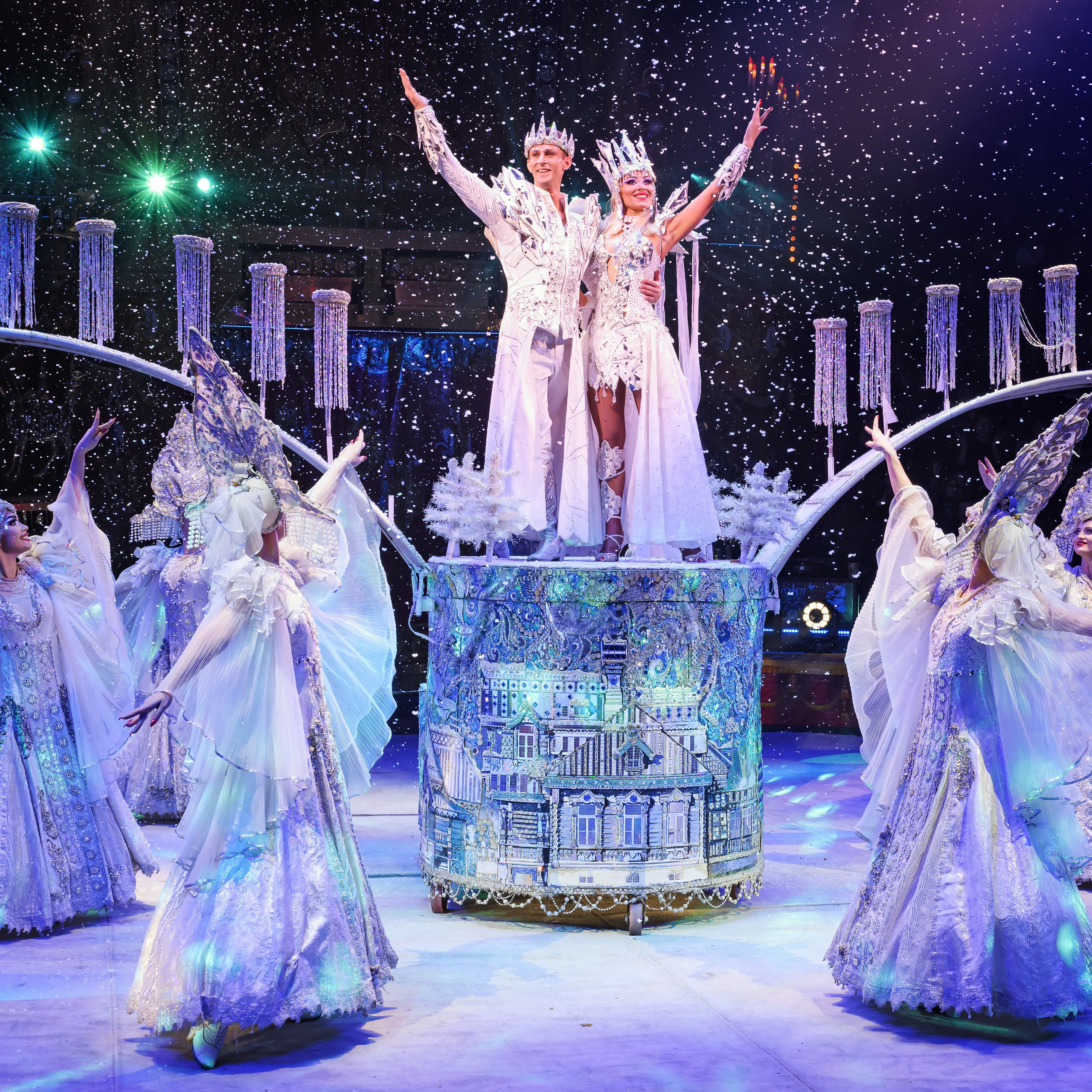 Шоу «Королевский цирк». Фотограф Андрей Пухов (Jazz)