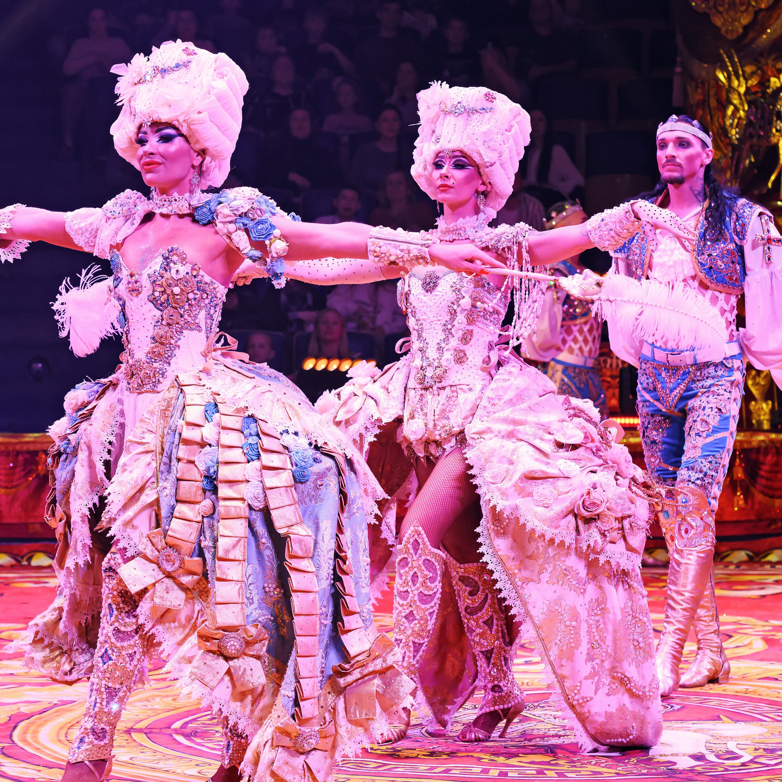 Шоу «Королевский цирк». Фотограф Андрей Пухов (Jazz)