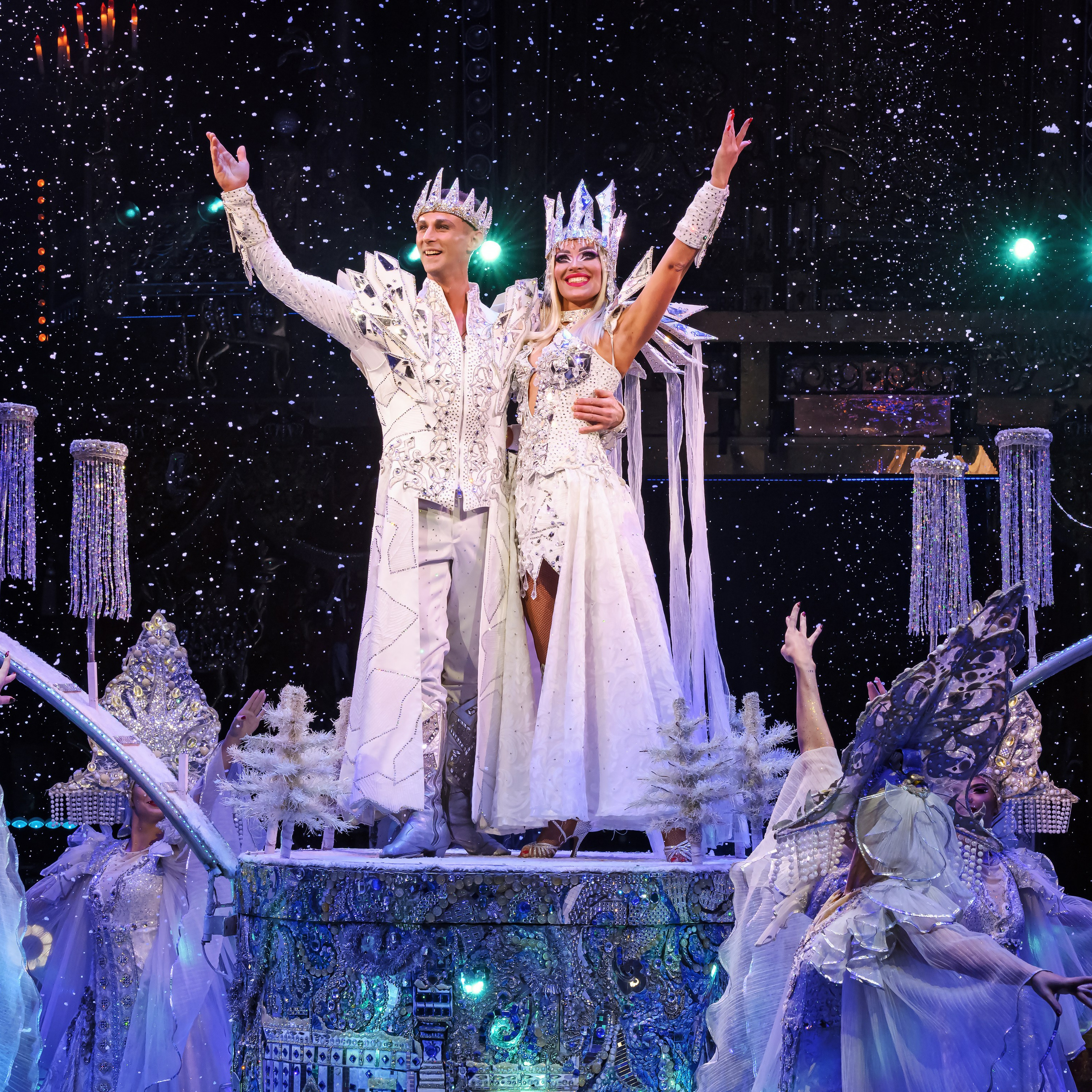 ГРАНДИОЗНОЕ ЦИРКОВОЕ ШОУ ЗАСЛУЖЕННОГО АРТИСТА РОССИИ ГИИ ЭРАДЗЕ. Фотограф Андрей Пухов (Jazz)