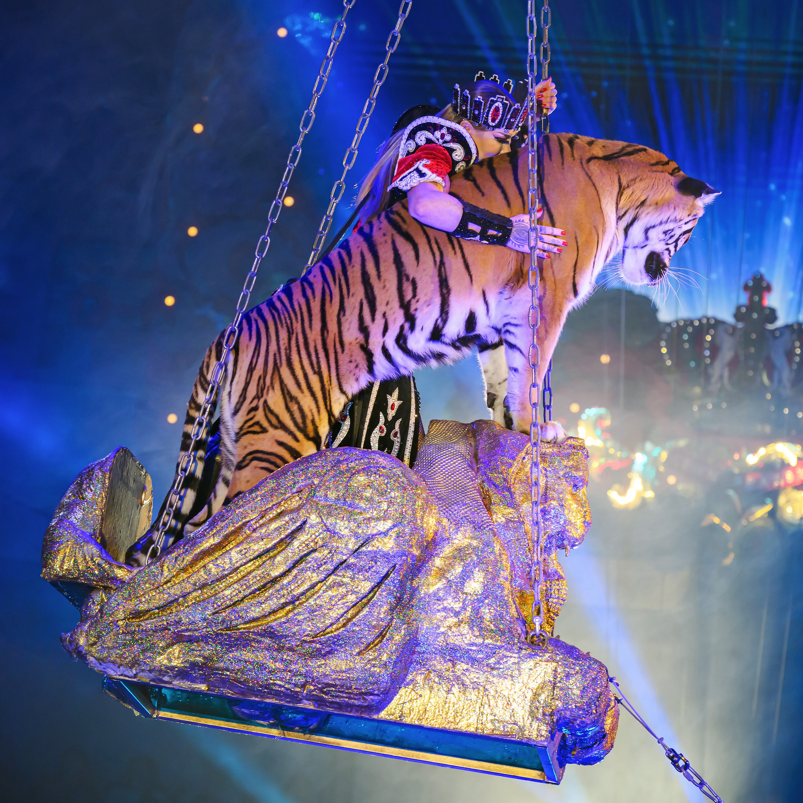 ГРАНДИОЗНОЕ ЦИРКОВОЕ ШОУ ЗАСЛУЖЕННОГО АРТИСТА РОССИИ ГИИ ЭРАДЗЕ. Фотограф Андрей Пухов (Jazz)