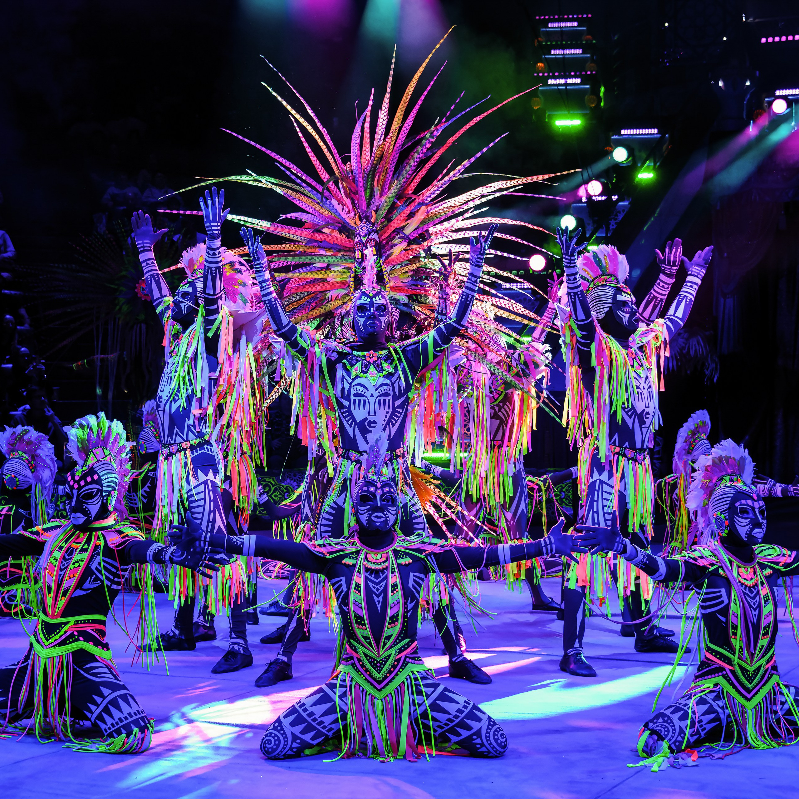 Песчаная сказка Гии Эрадзе — волшебное шоу 🎪, которое должен увидеть каждый, кто ценит красоту🌹, талант 🎭 и умение мечтать 💫. Цирковой фотограф Андрей Пухов (Jazz)