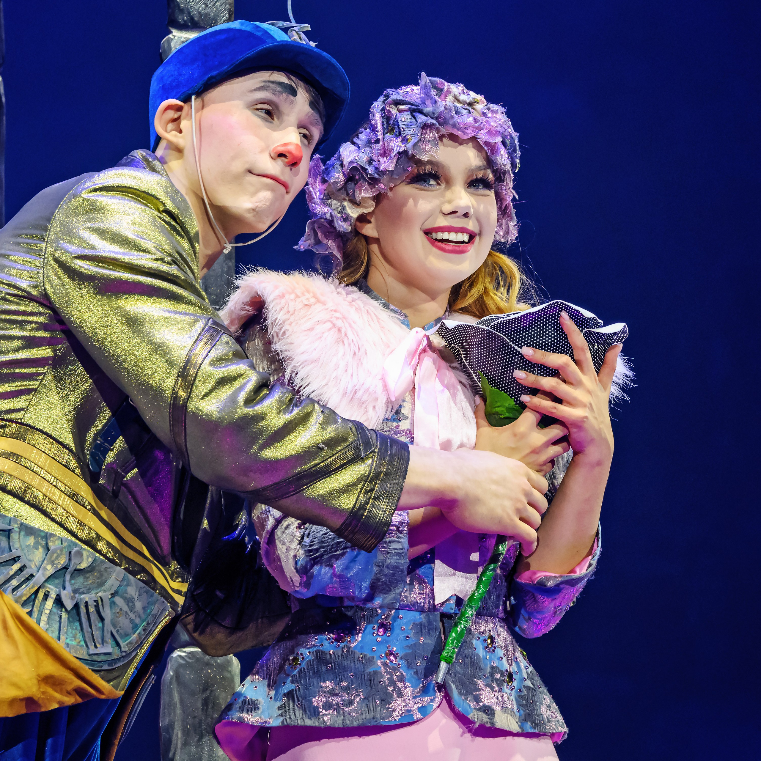 «13 месяцев. Шоу ледяных фонтанов»❄💙. Фотограф Андрей Пухов (Jazz)