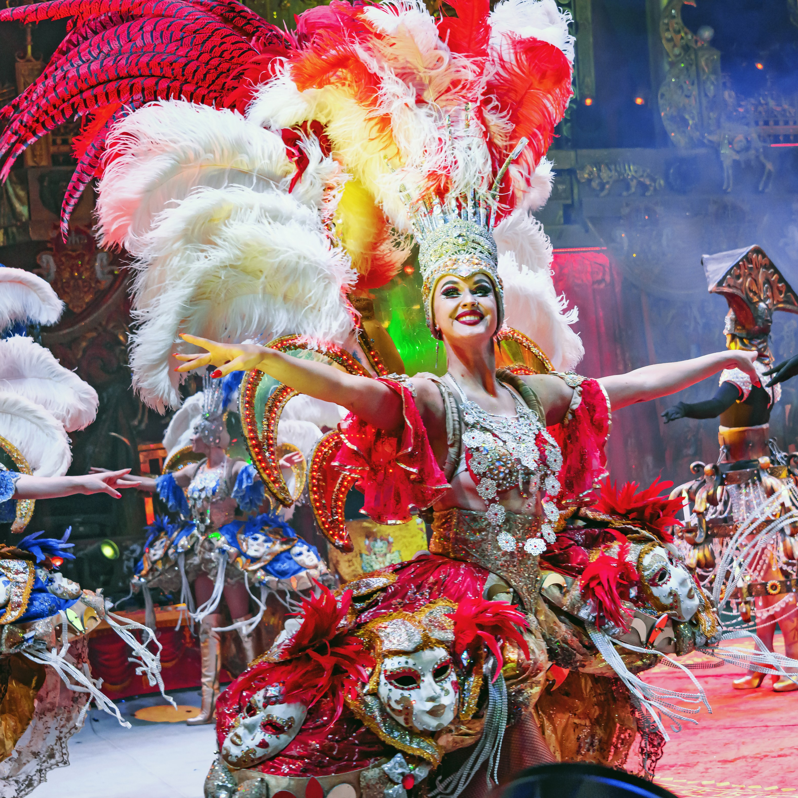 Вечное искусство удивлять: Королевский цирк Гии Эрадзе 👑 Роскошь здесь в каждой детали 💫✨⭐. Фотограф Андрей Пухов (Jazz)