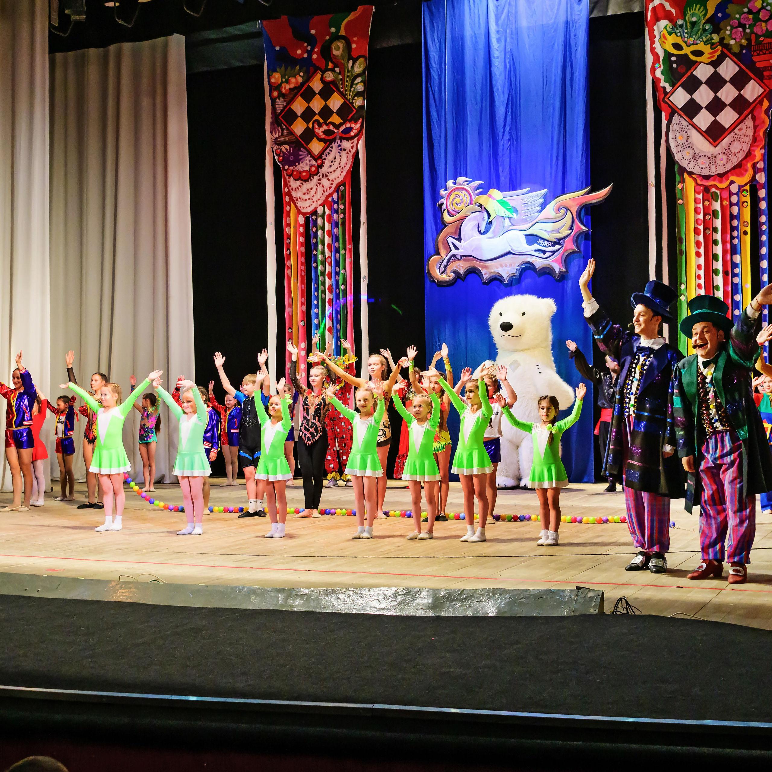 Народный коллектив, цирк «Юность» ДК ГАЗ, г. Нижний Новгород 👏. Фотограф Андрей Пухов (Jazz)