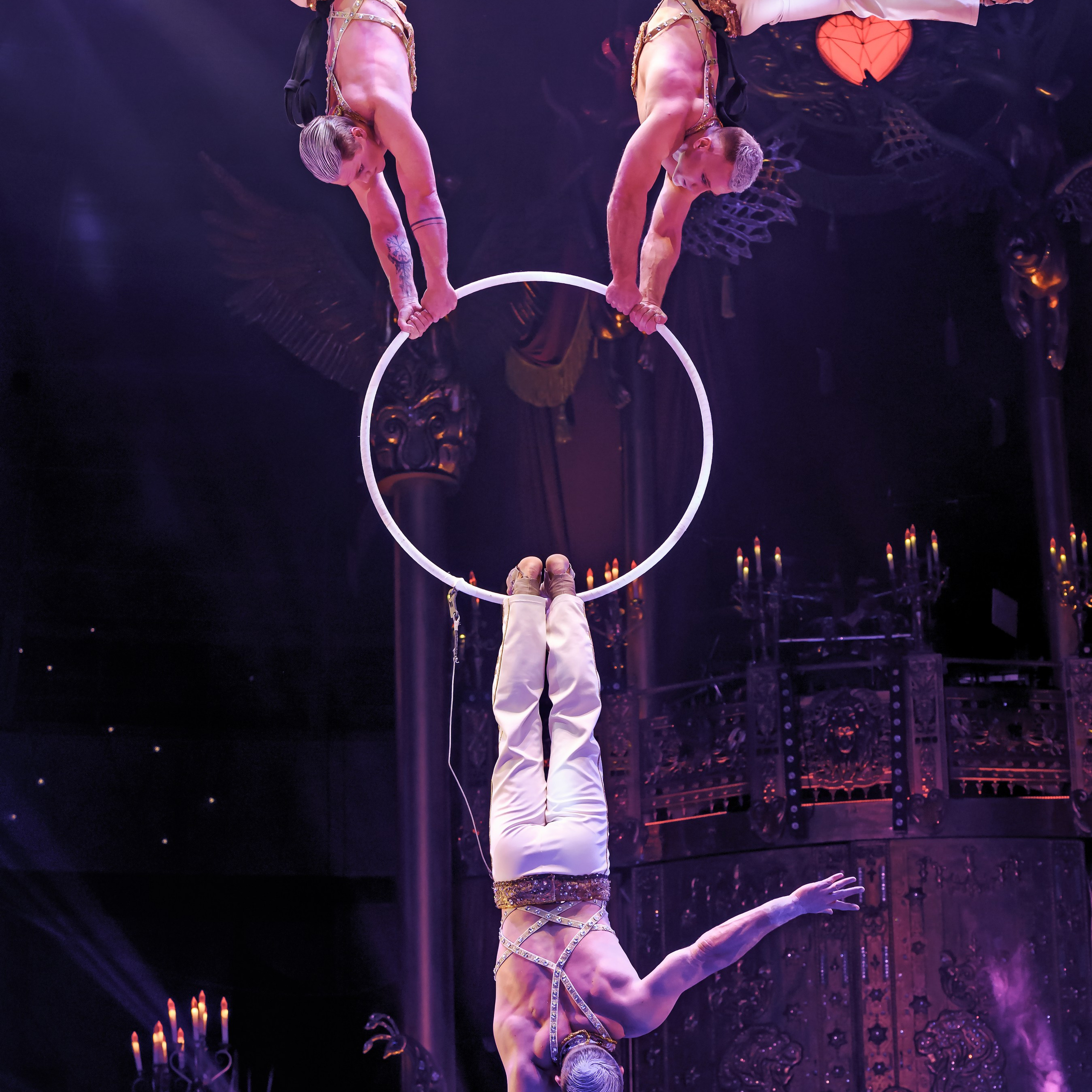 ГРАНДИОЗНОЕ ЦИРКОВОЕ ШОУ ЗАСЛУЖЕННОГО АРТИСТА РОССИИ ГИИ ЭРАДЗЕ. Фотограф Андрей Пухов (Jazz)