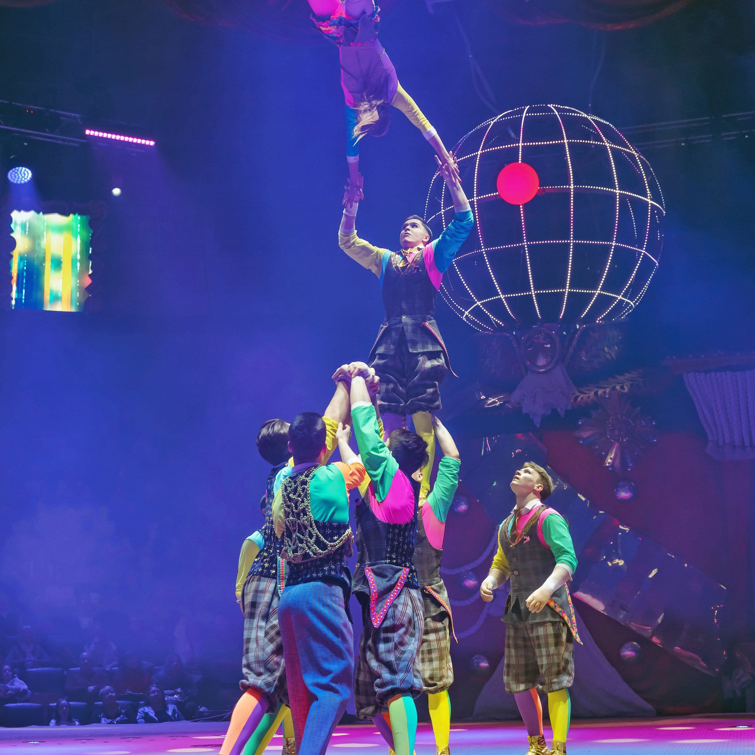 Шоу фонтанов «Принц цирка» 🎪 09.11.2024. Фотограф Андрей Пухов (Jazz)