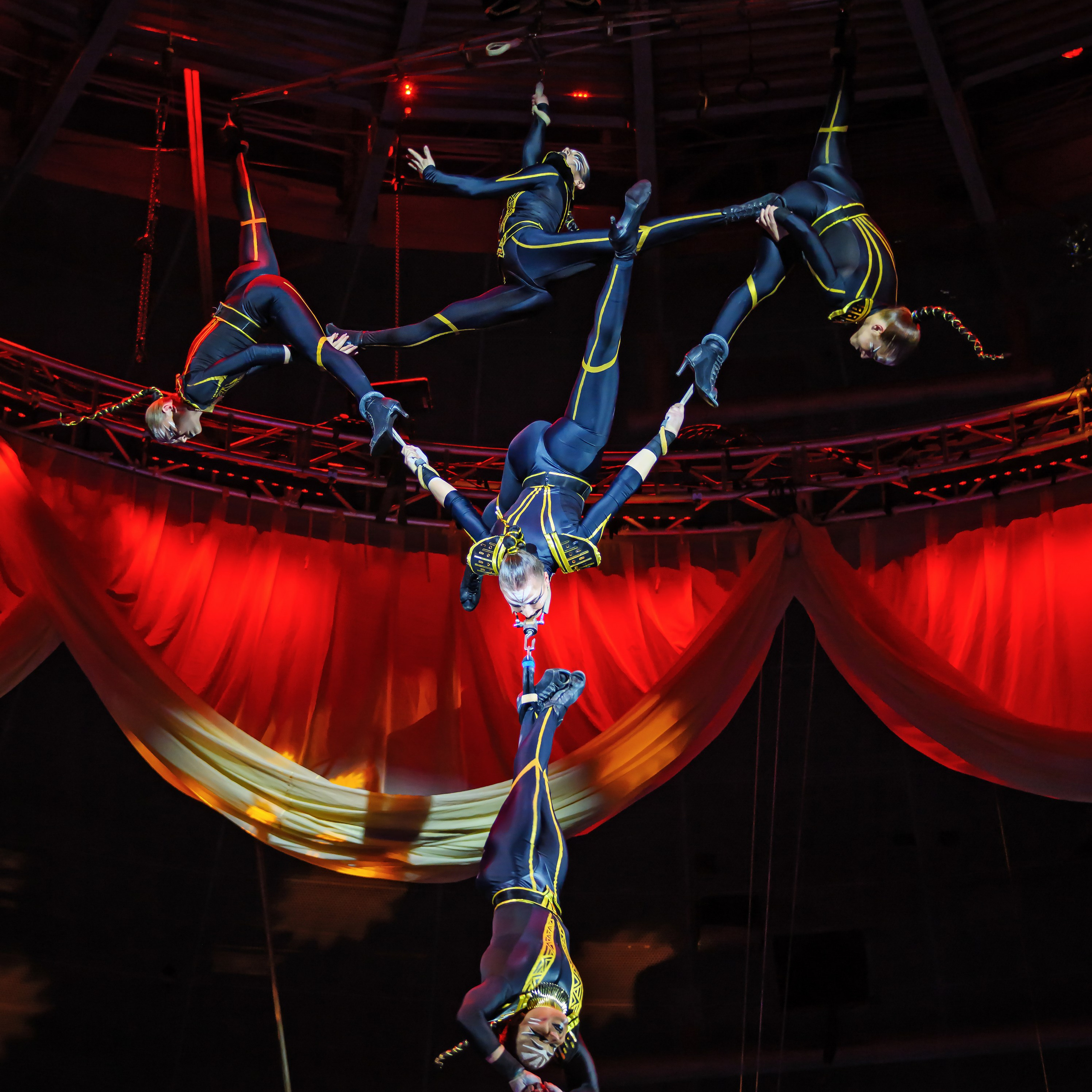 🎪 «Цирк на воде💦 🏰Царство фонтанов**»✨🌊🎭. Фотограф Андрей Пухов (Jazz)