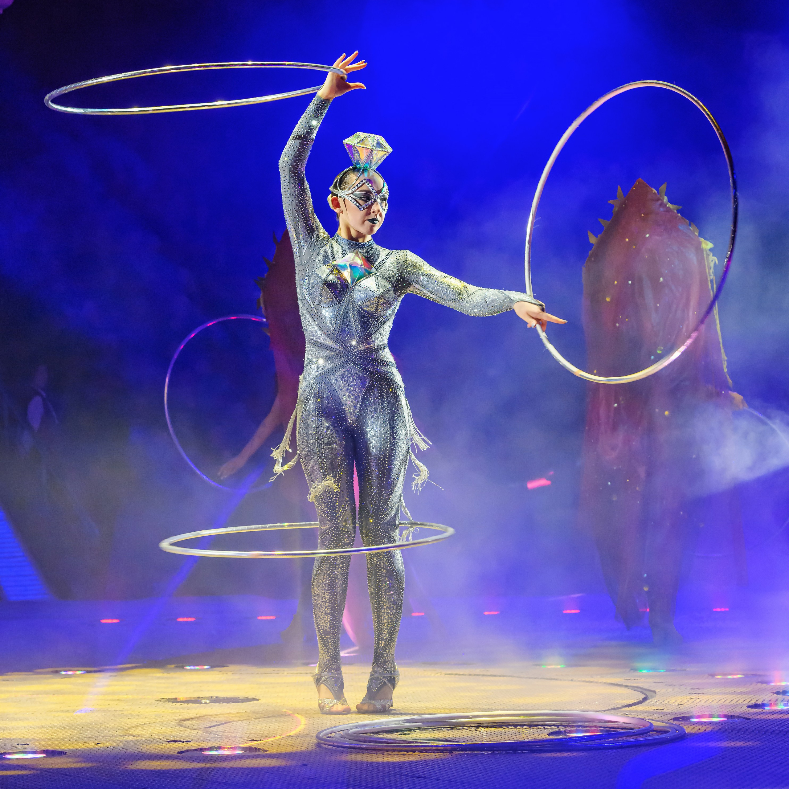 «13 месяцев. Шоу ледяных фонтанов»❄💙. Фотограф Андрей Пухов (Jazz)