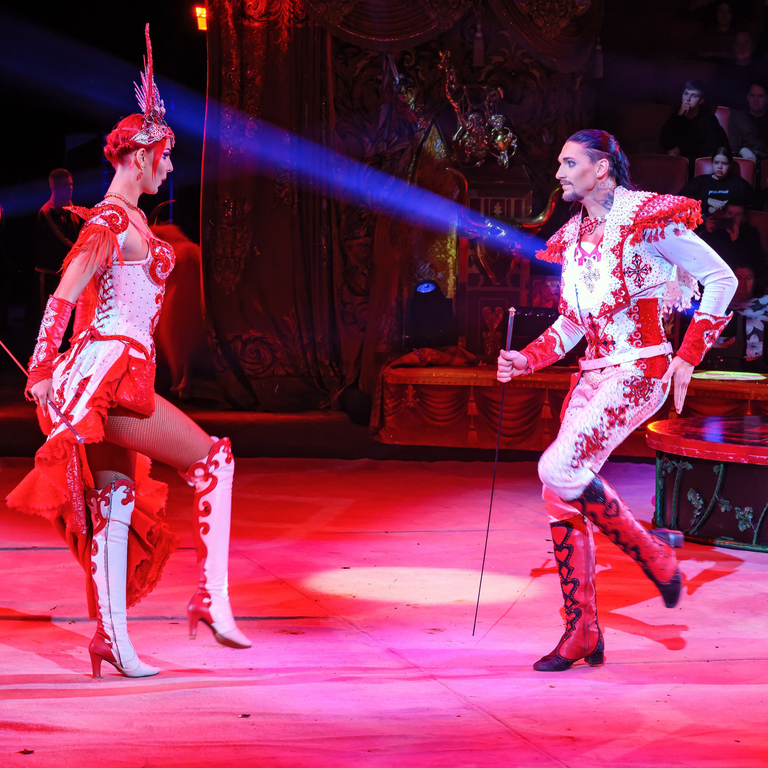 Шоу «Королевский цирк». Фотограф Андрей Пухов (Jazz)