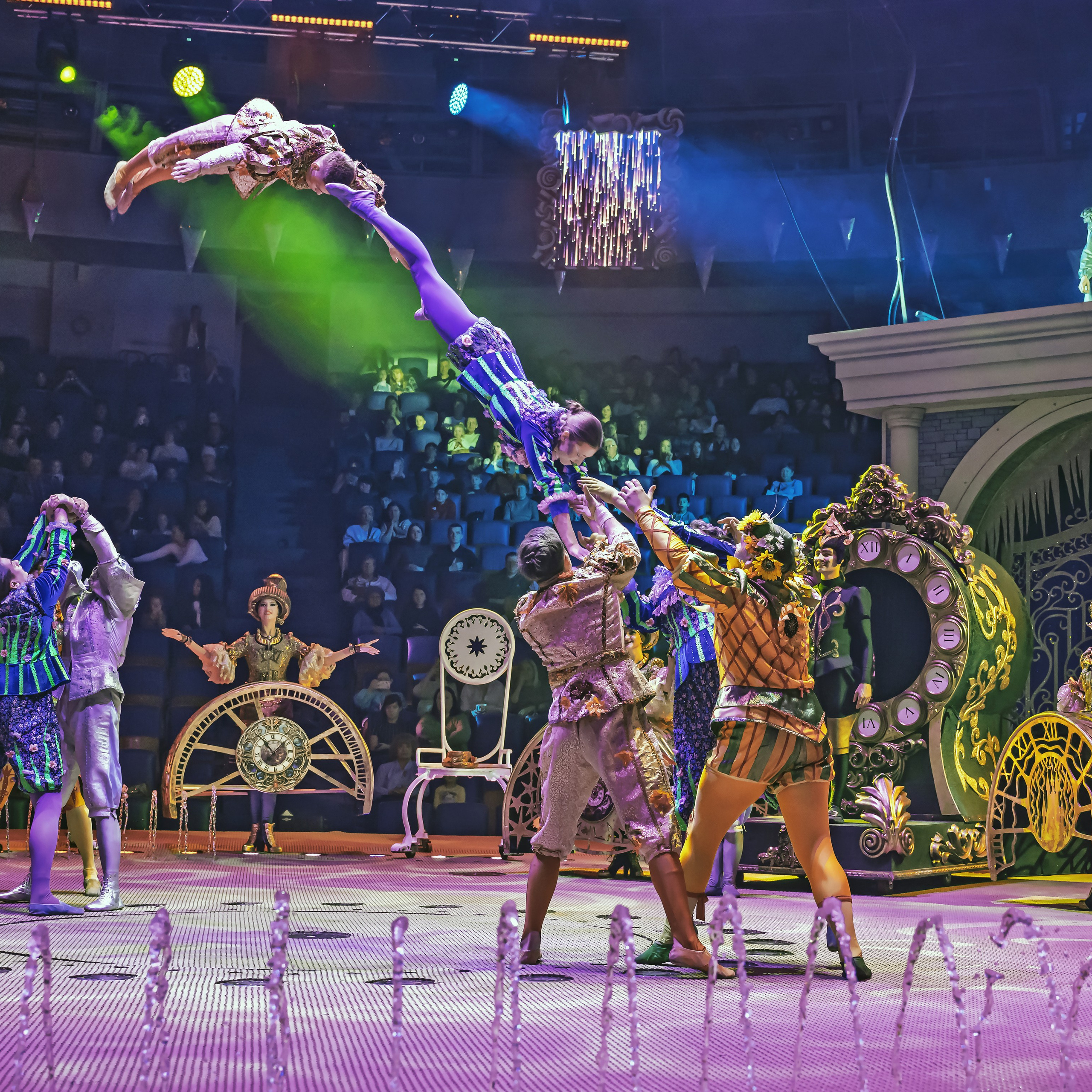 «13 месяцев. Шоу ледяных фонтанов»❄💙. Фотограф Андрей Пухов (Jazz)