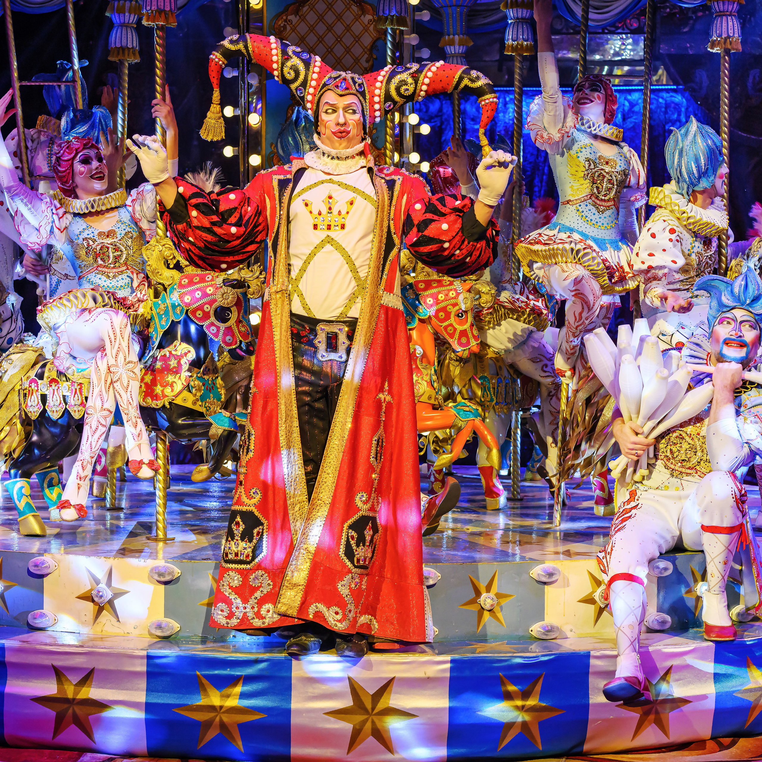 Шоу «Королевский цирк». Фотограф Андрей Пухов (Jazz)