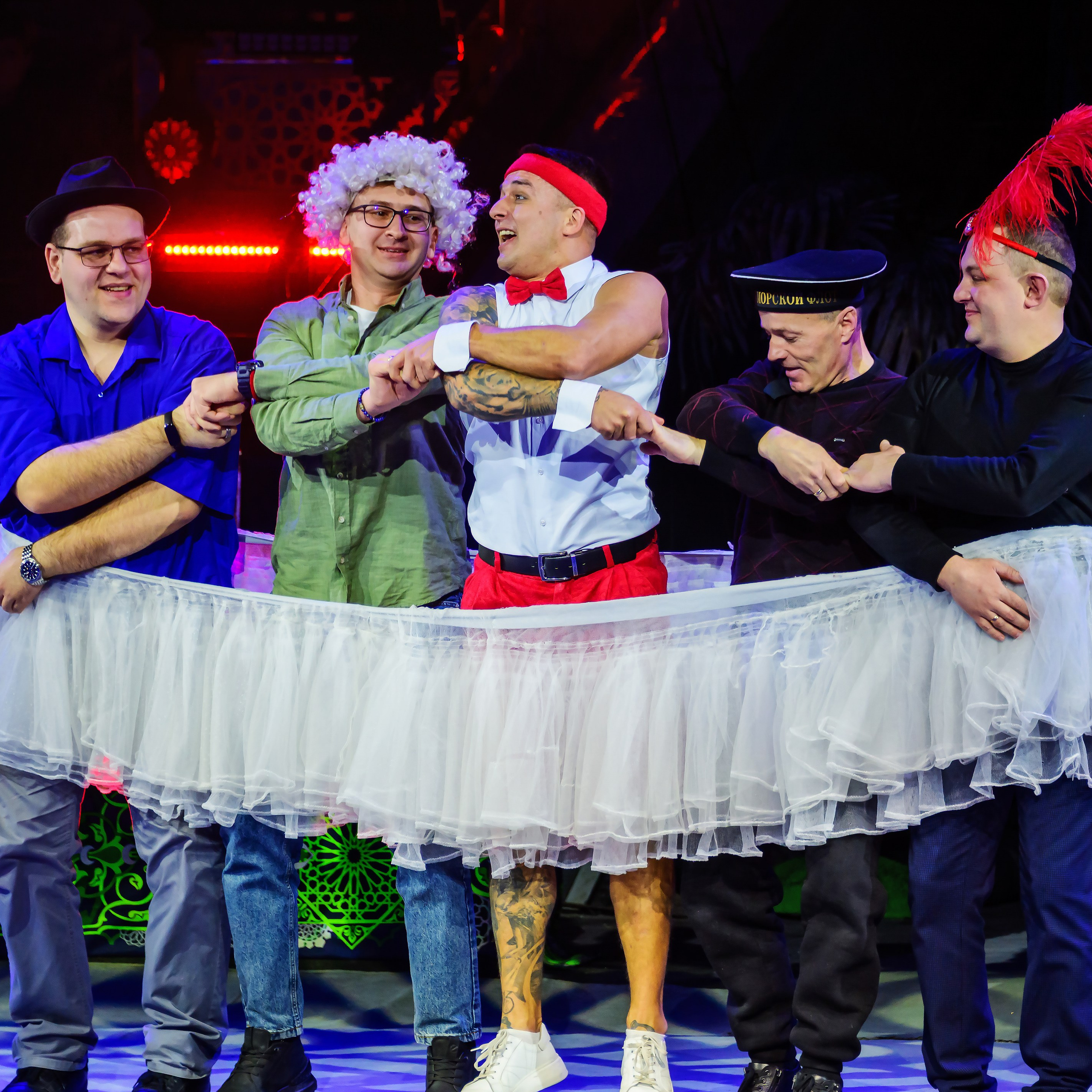 Песчаная сказка Гии Эрадзе — волшебное шоу 🎪, которое должен увидеть каждый, кто ценит красоту🌹, талант 🎭 и умение мечтать 💫. Цирковой фотограф Андрей Пухов (Jazz)