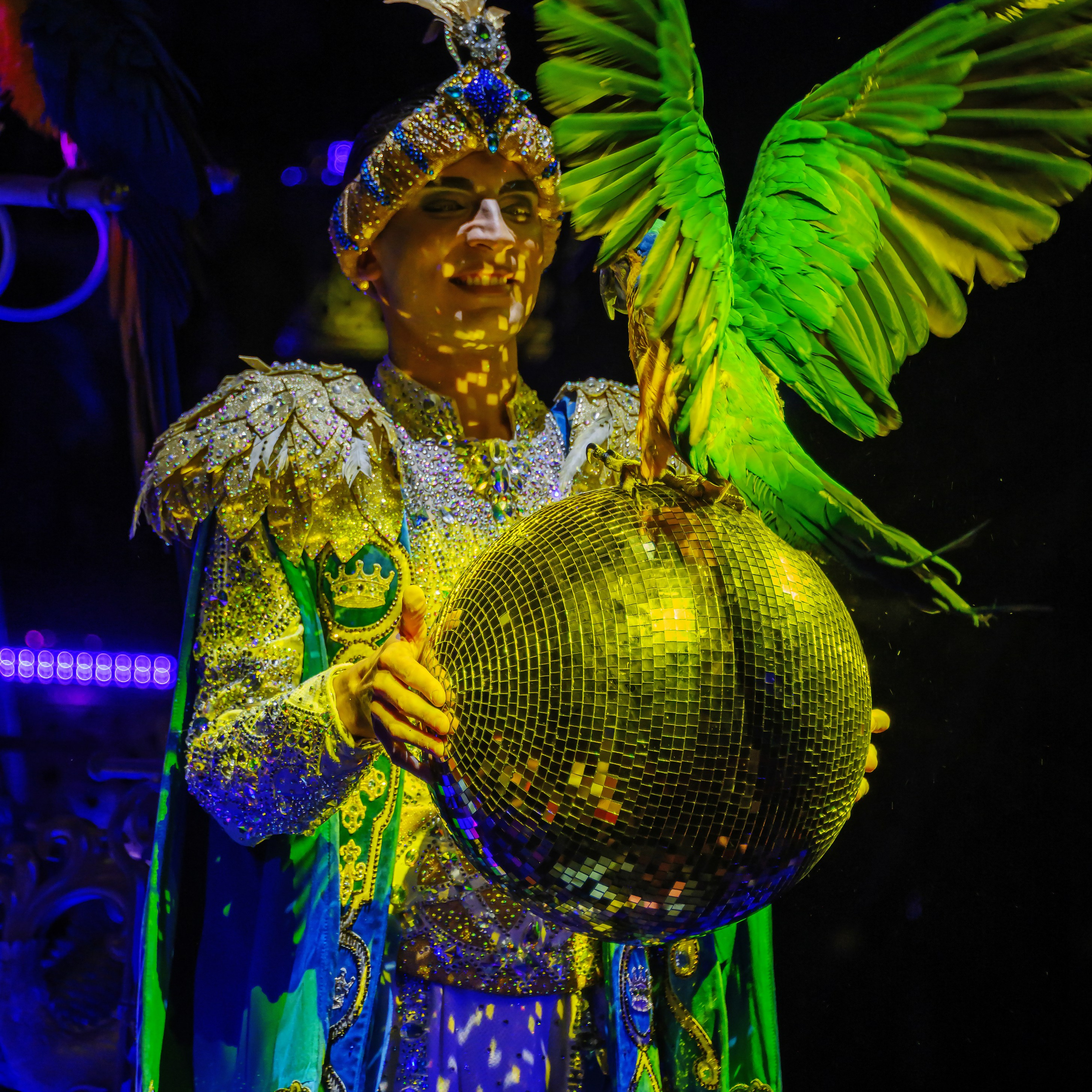 Песчаная сказка Гии Эрадзе — волшебное шоу 🎪, которое должен увидеть каждый, кто ценит красоту🌹, талант 🎭 и умение мечтать 💫. Цирковой фотограф Андрей Пухов (Jazz)