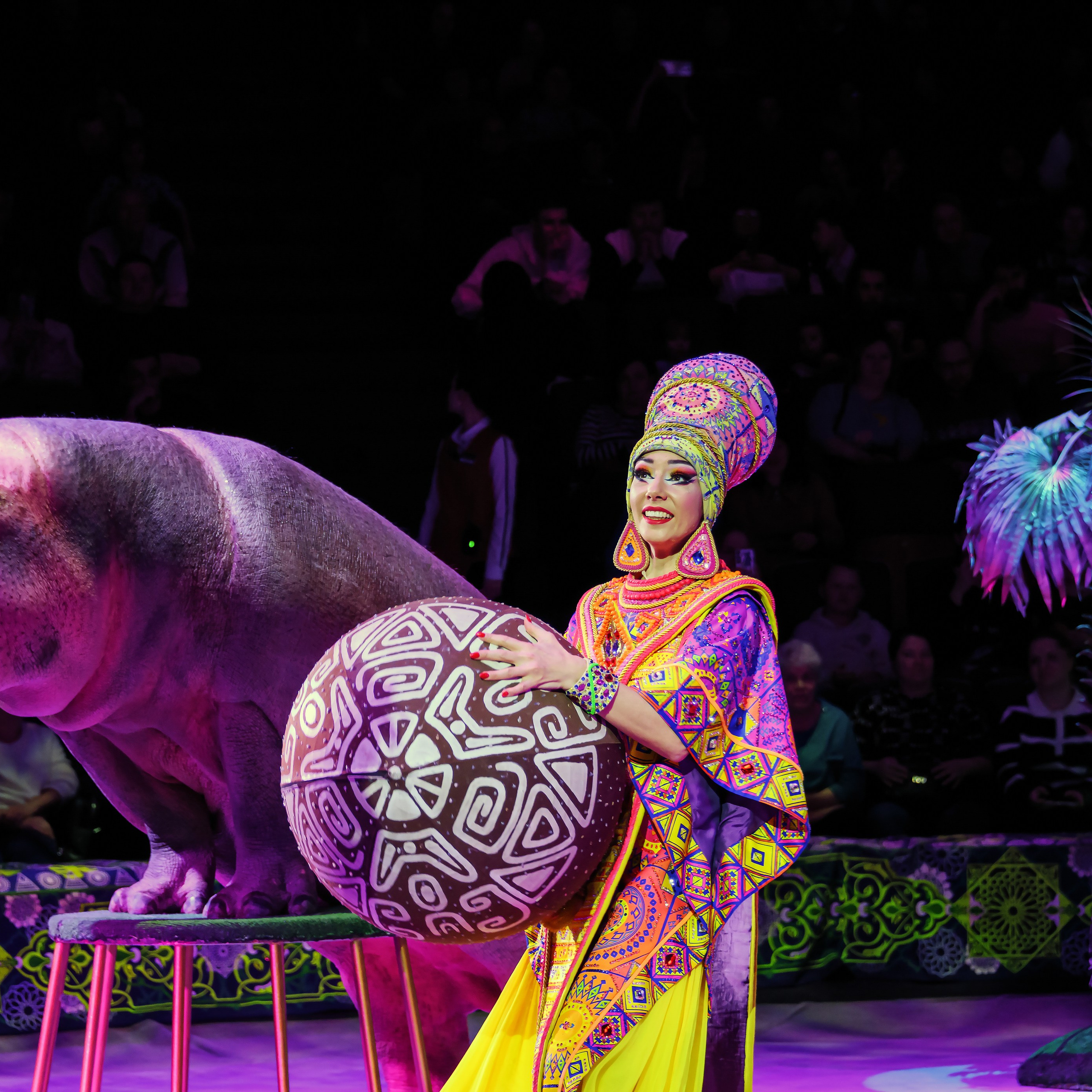 Песчаная сказка Гии Эрадзе — волшебное шоу 🎪, которое должен увидеть каждый, кто ценит красоту🌹, талант 🎭 и умение мечтать 💫. Цирковой фотограф Андрей Пухов (Jazz)