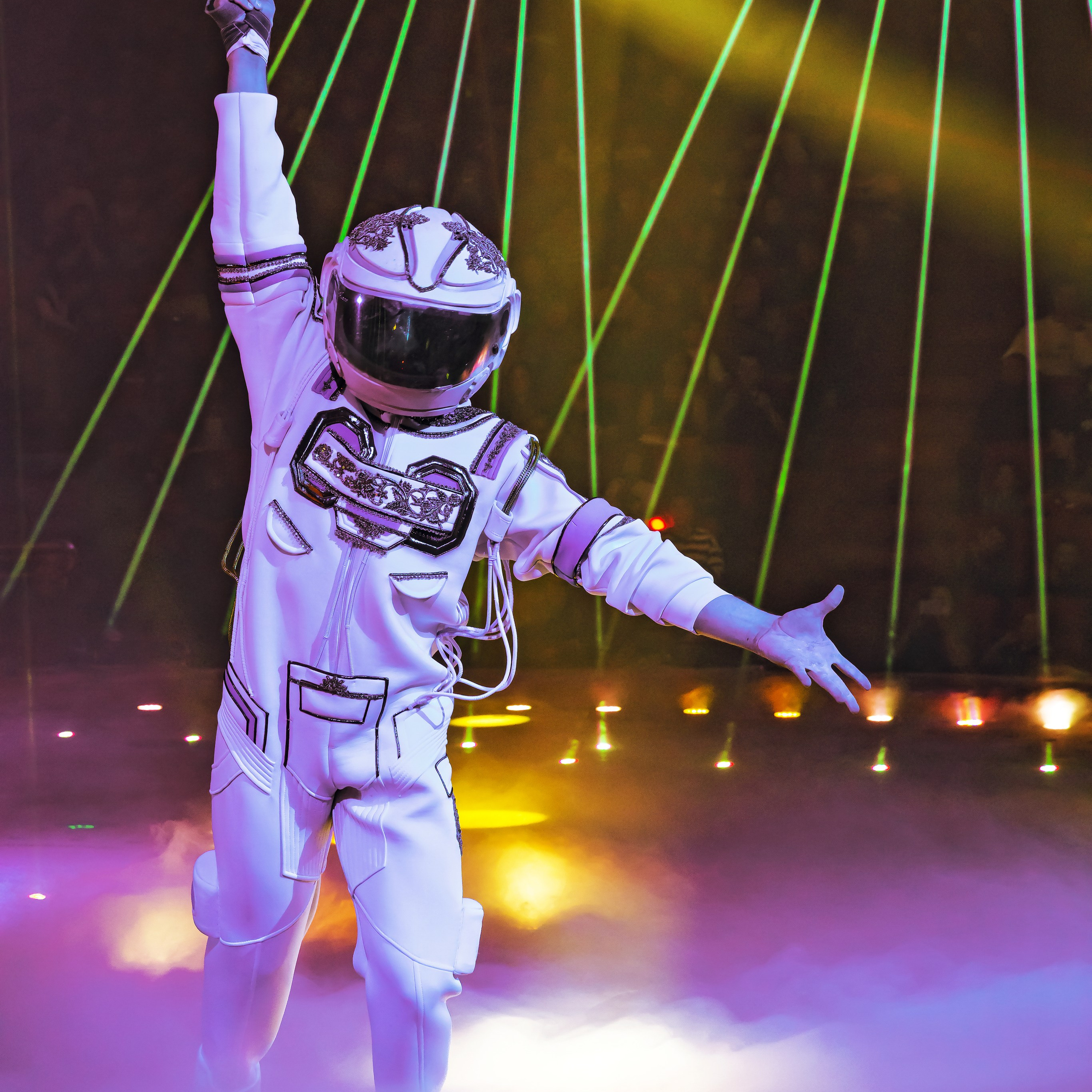 Шоу фонтанов «Принц цирка» 🎪 09.11.2024. Фотограф Андрей Пухов (Jazz)