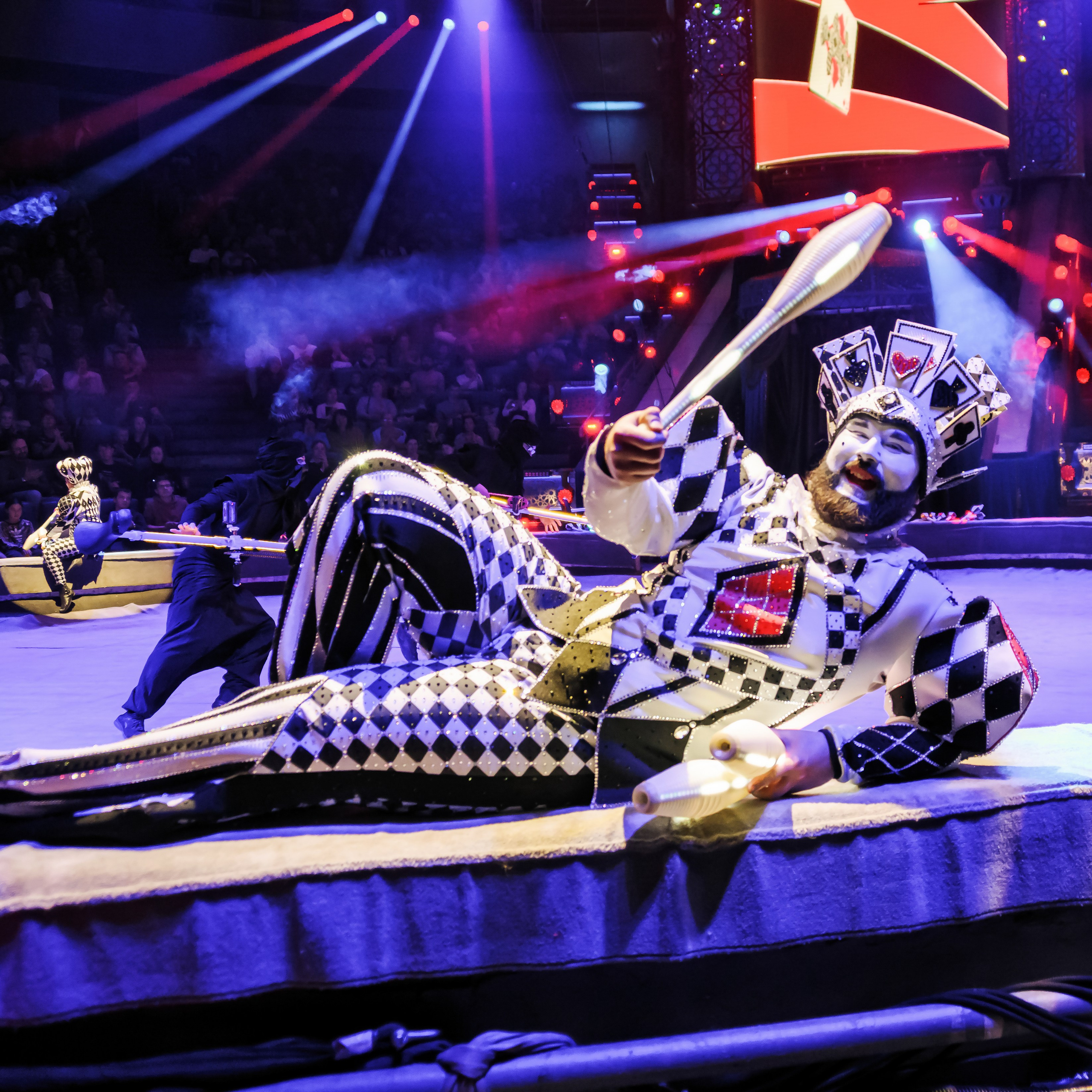 Песчаная сказка Гии Эрадзе — волшебное шоу 🎪, которое должен увидеть каждый, кто ценит красоту🌹, талант 🎭 и умение мечтать 💫. Цирковой фотограф Андрей Пухов (Jazz)