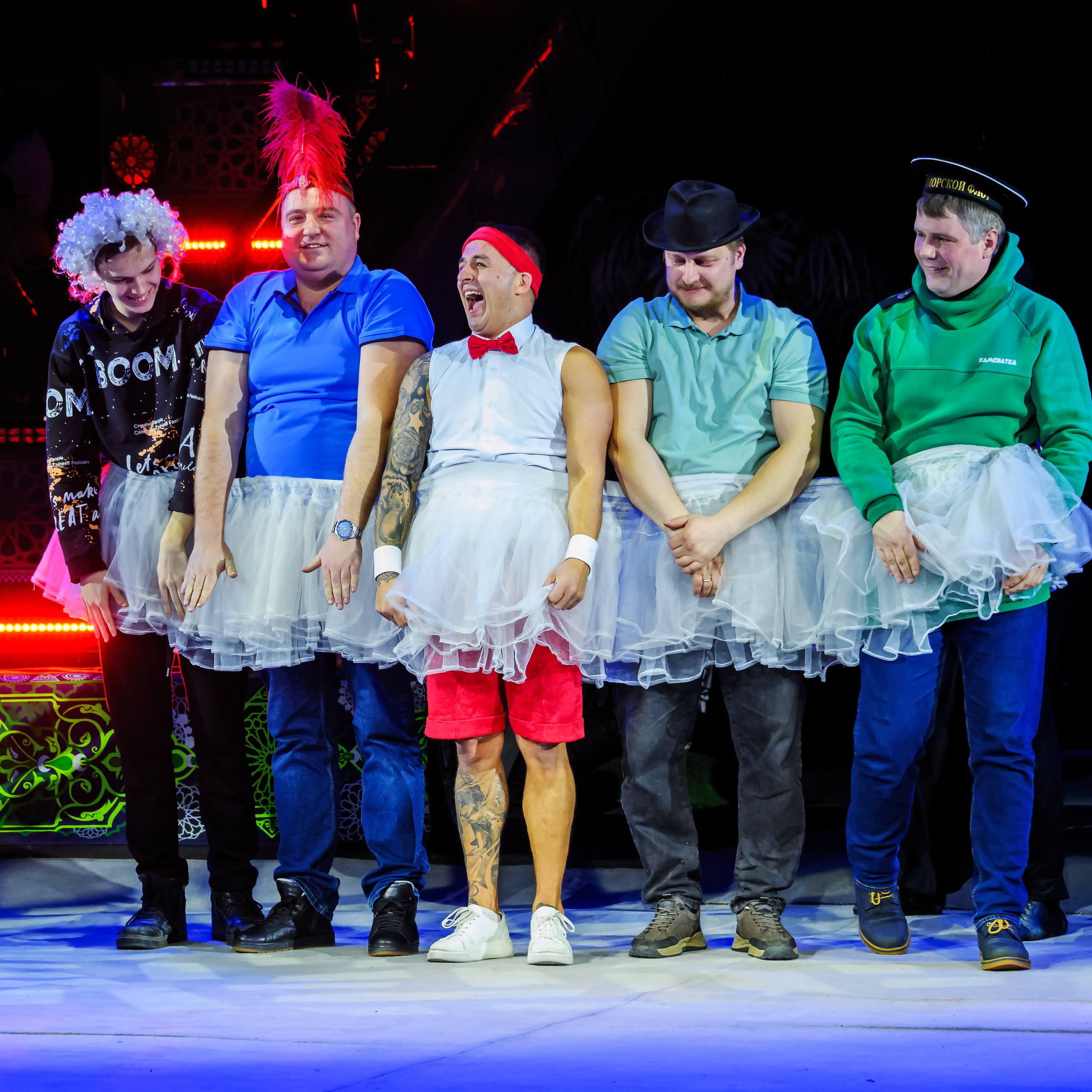 Песчаная сказка Гии Эрадзе — волшебное шоу 🎪, которое должен увидеть каждый, кто ценит красоту🌹, талант 🎭 и умение мечтать 💫. Цирковой фотограф Андрей Пухов (Jazz)