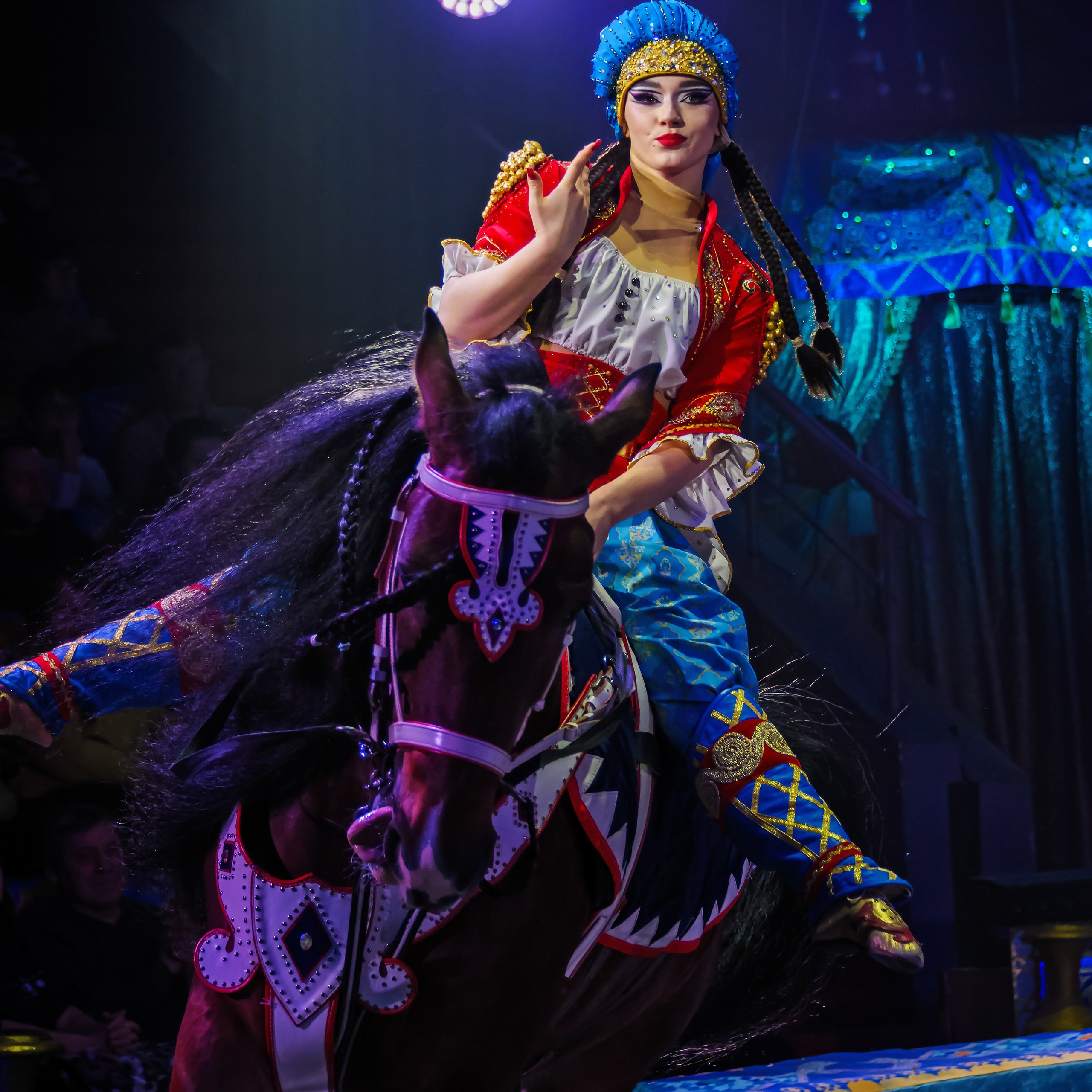 Песчаная сказка Гии Эрадзе — волшебное шоу 🎪, которое должен увидеть каждый, кто ценит красоту🌹, талант 🎭 и умение мечтать 💫. Цирковой фотограф Андрей Пухов (Jazz)