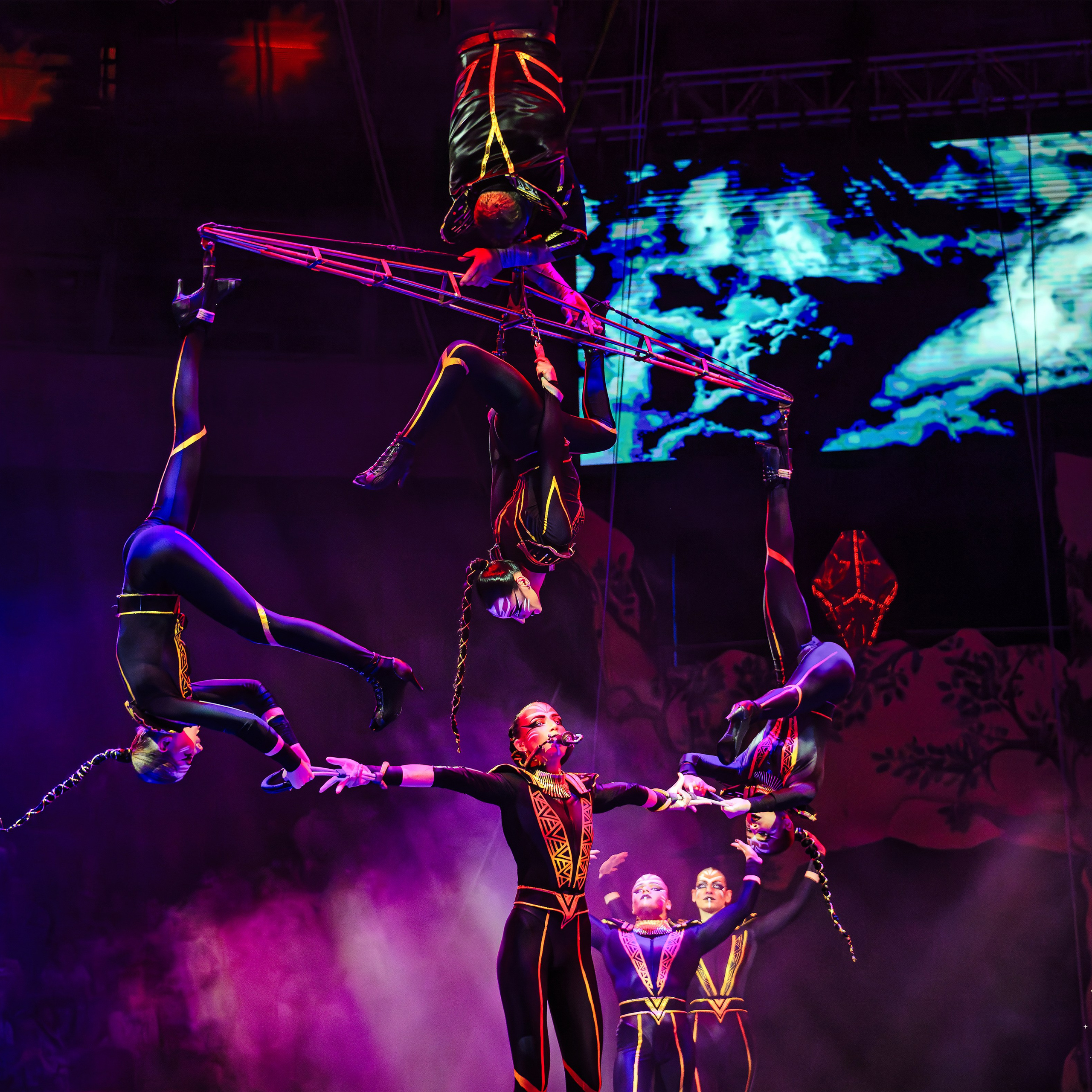 🎪 «Цирк на воде💦 🏰Царство фонтанов**»✨🌊🎭. Фотограф Андрей Пухов (Jazz)