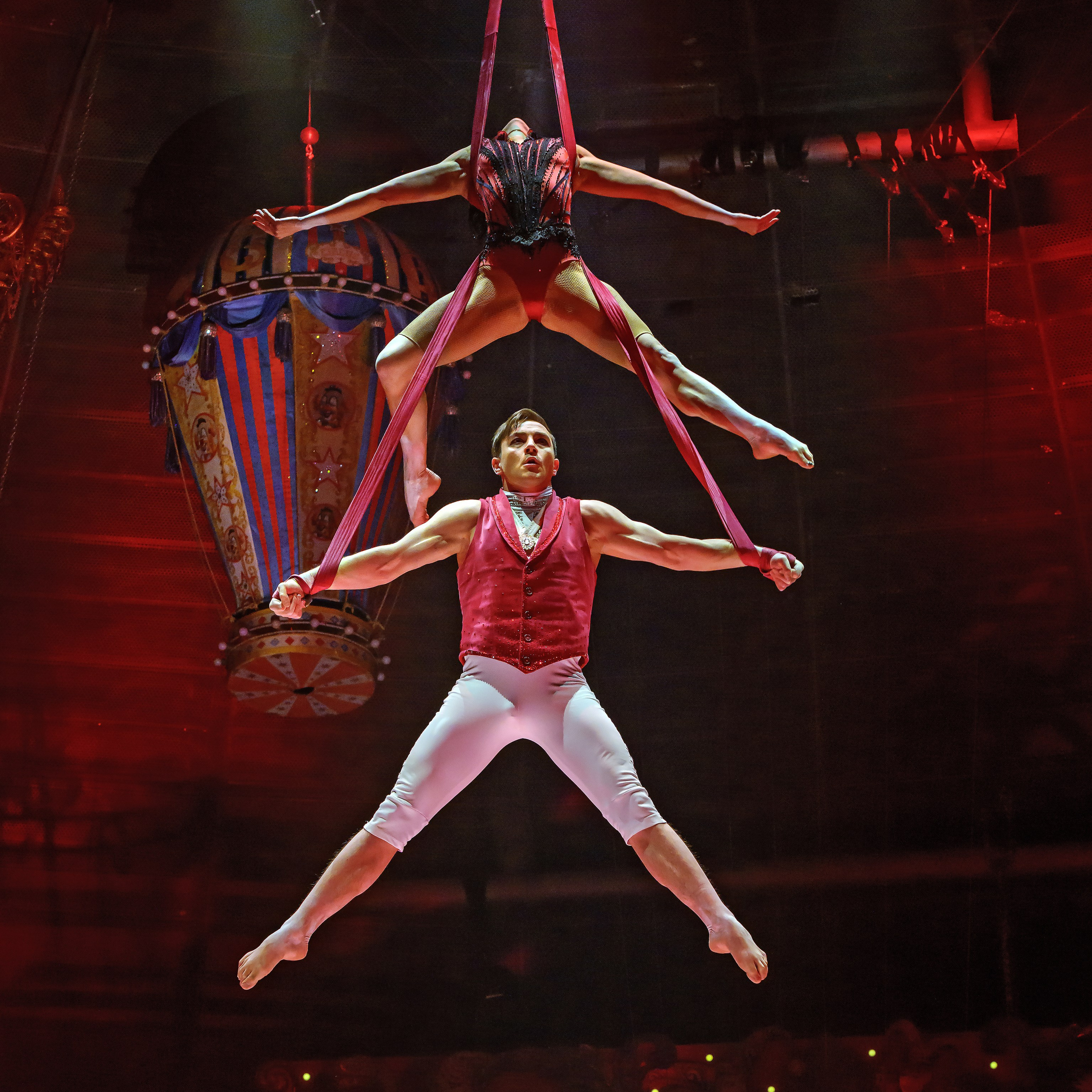 Шоу «Королевский цирк». Фотограф Андрей Пухов (Jazz)