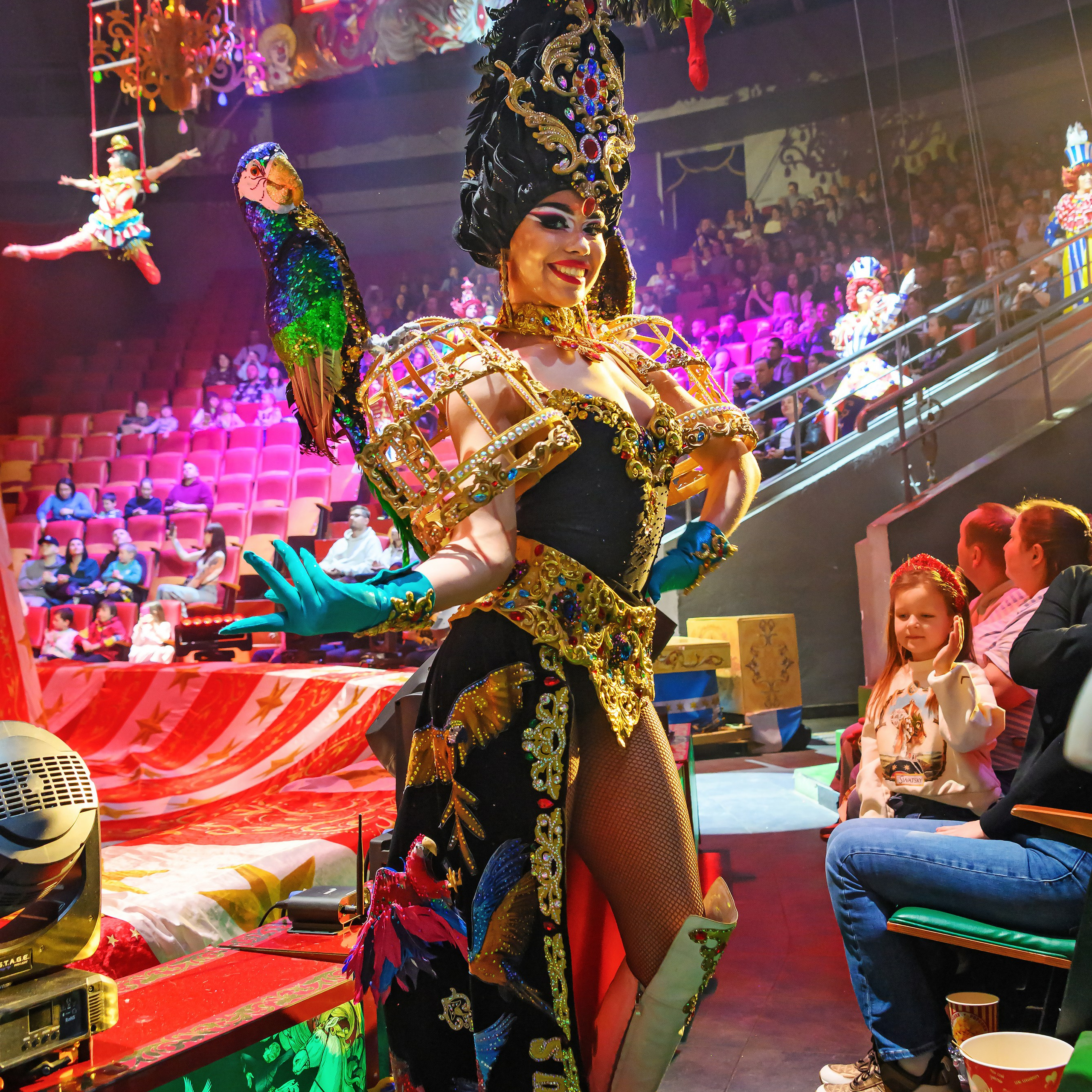 Вечное искусство удивлять: Королевский цирк Гии Эрадзе 👑 Роскошь здесь в каждой детали 💫✨⭐. Фотограф Андрей Пухов (Jazz)