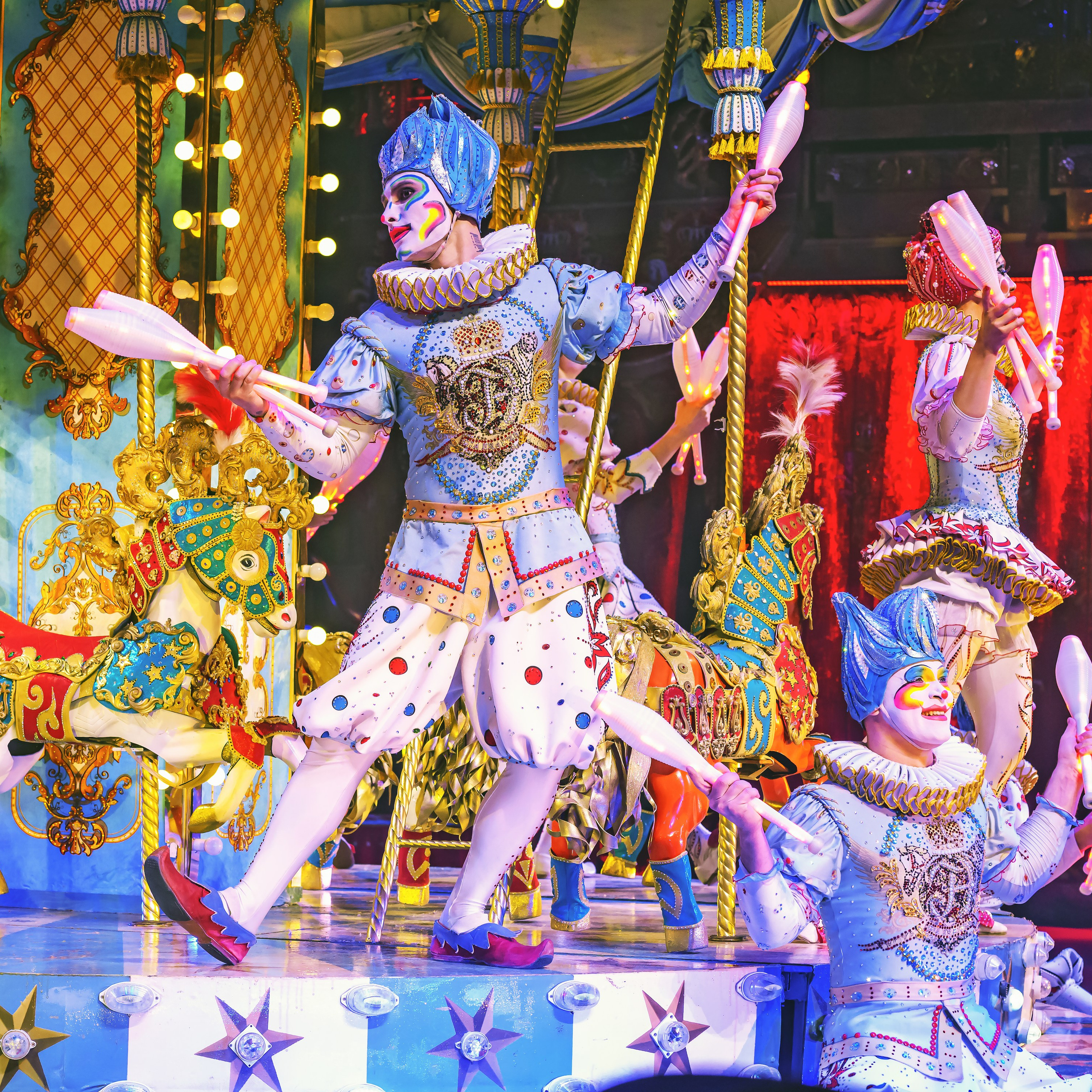 Шоу «Королевский цирк». Фотограф Андрей Пухов (Jazz)