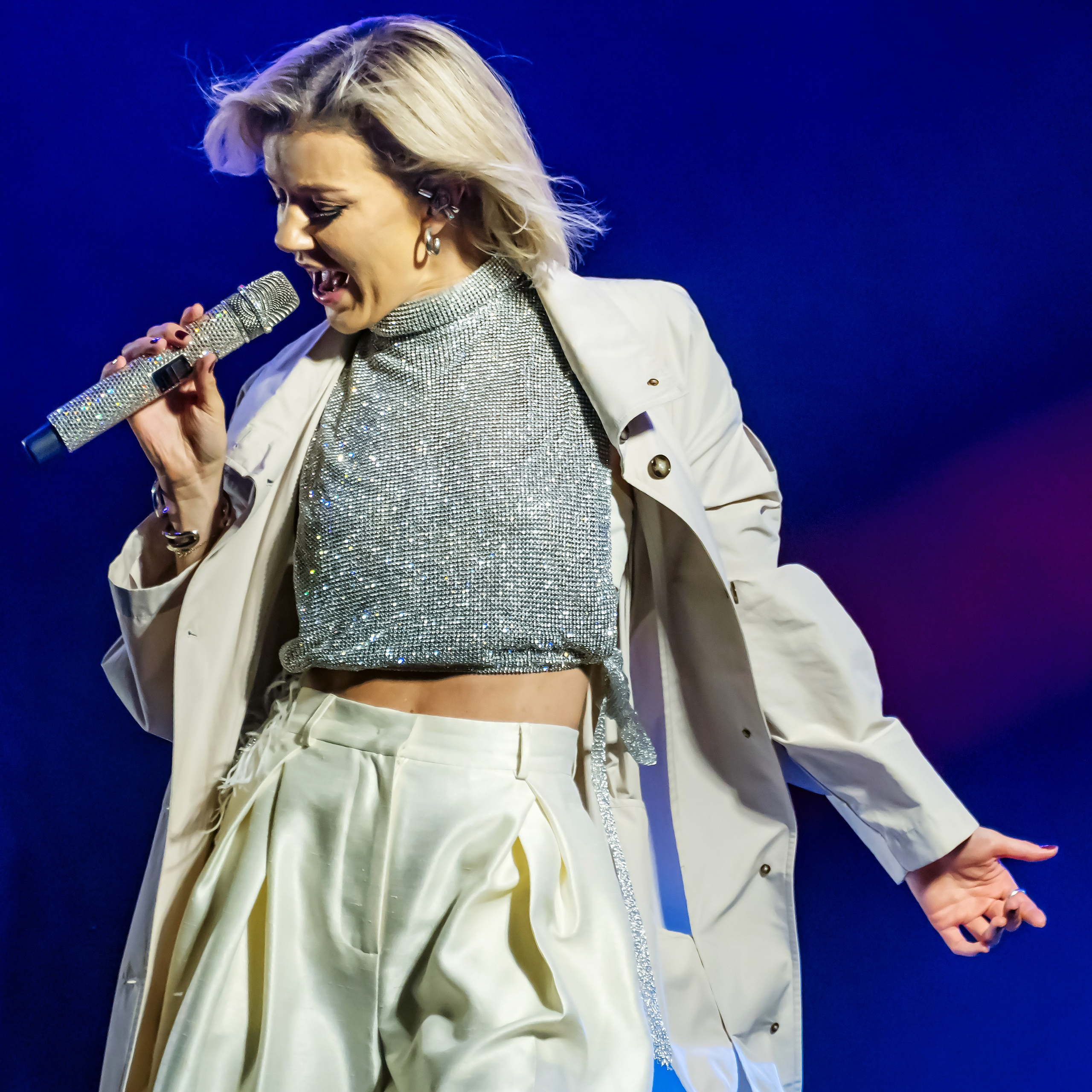 Юлианна Караулова в Нижнем Новгороде! 🔥. Фотограф Андрей Пухов (Jazz)