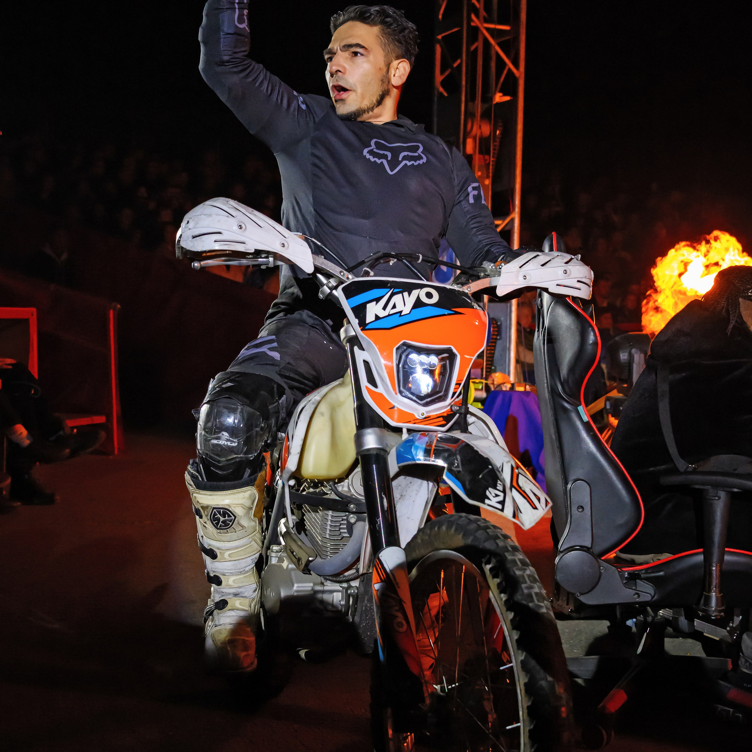 Шоу Демидовых. Цирковой фотограф Андрей Пухов (Jazz)